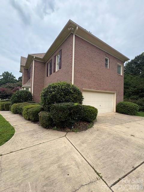 3119 Castlemaine Drive Property Photo 4