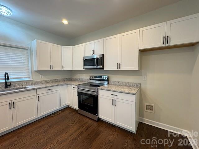 3119 Castlemaine Drive Property Photo 13