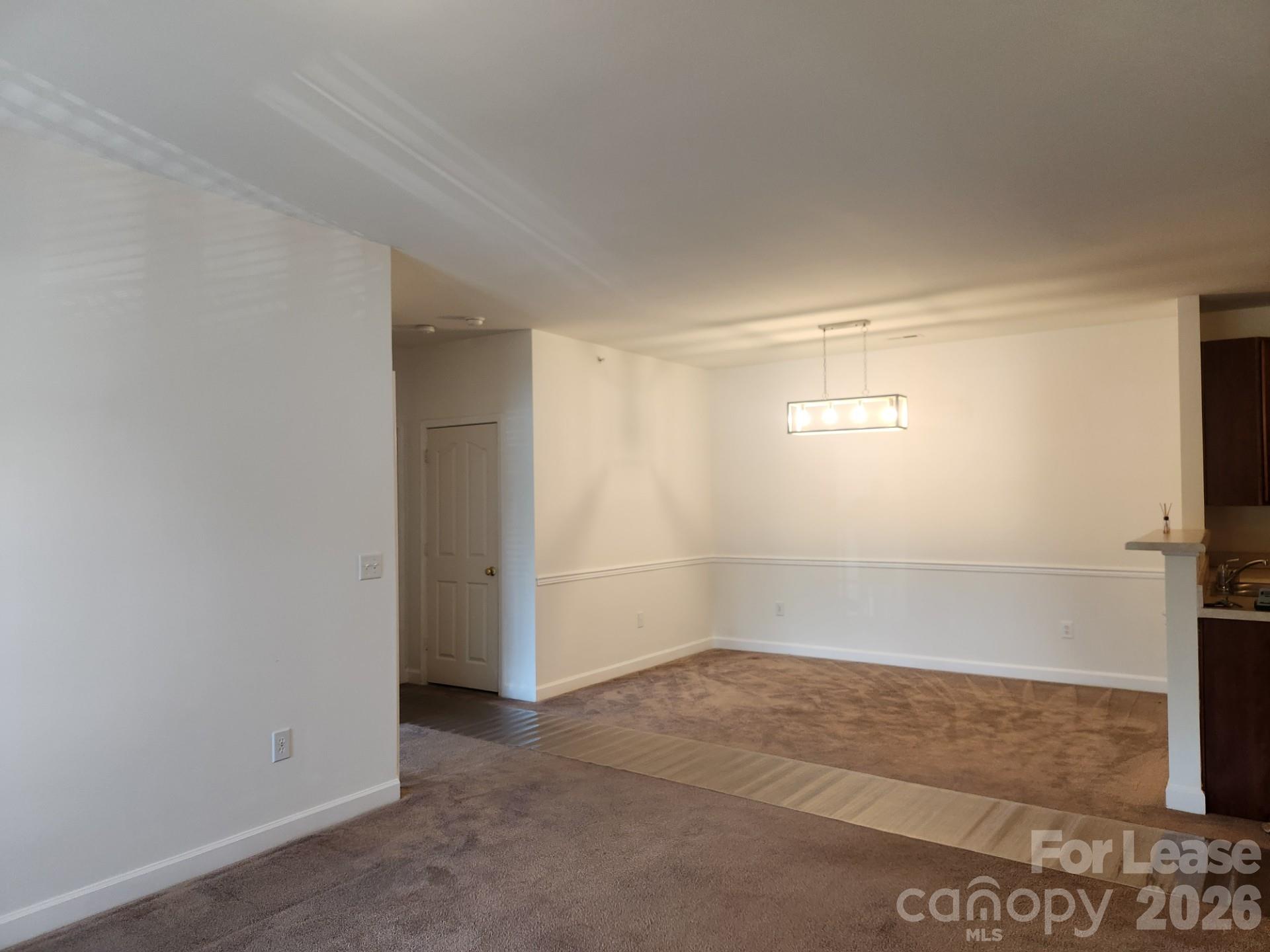 10522 Hill Point Court Property Photo 13