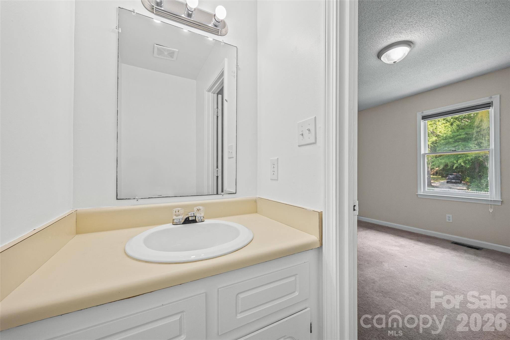 195 Moda Road Property Photo 13