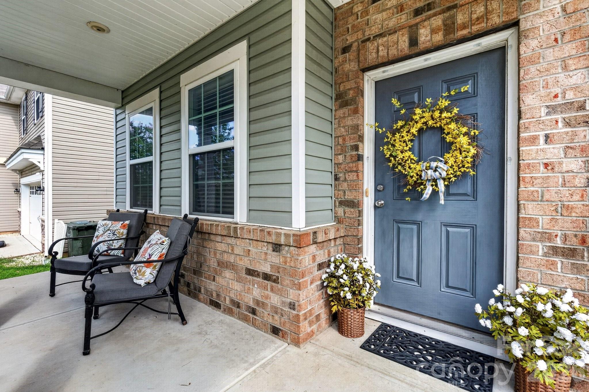 10344 Hillsborough Street Property Photo 6