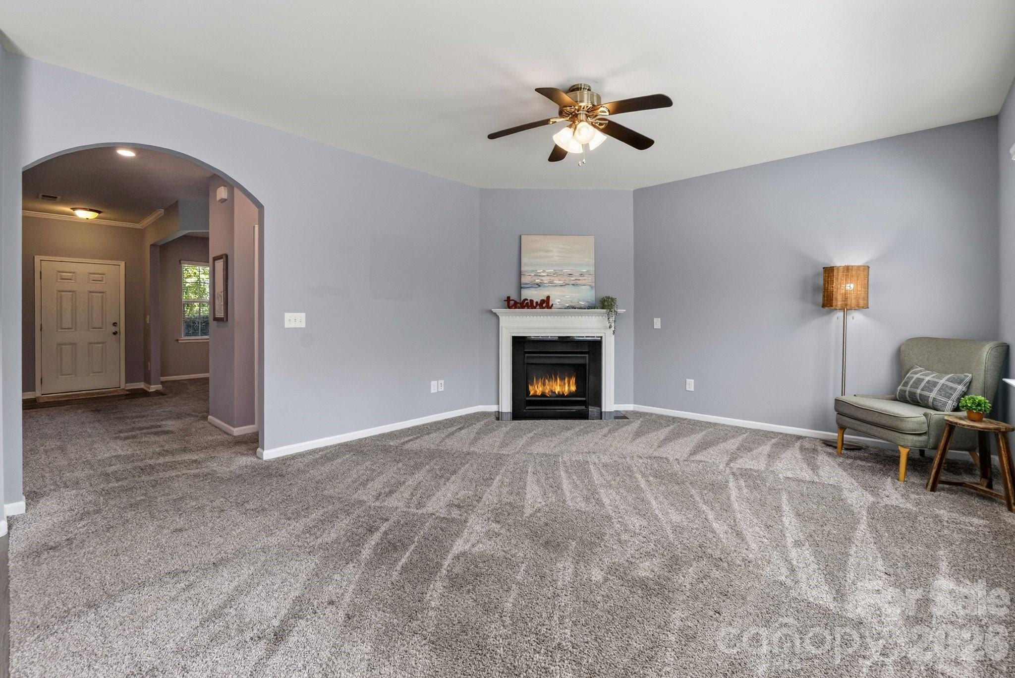 10344 Hillsborough Street Property Photo 14