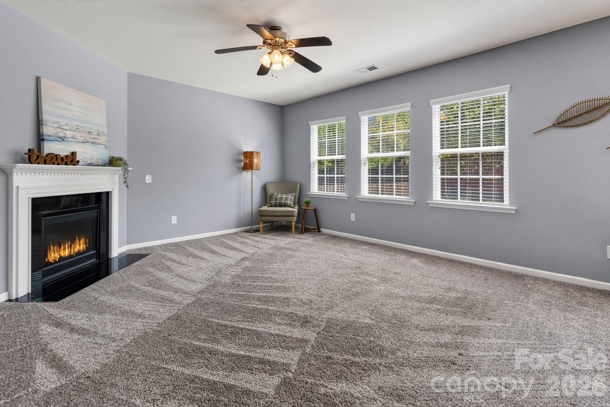 10344 Hillsborough Street Property Photo 15