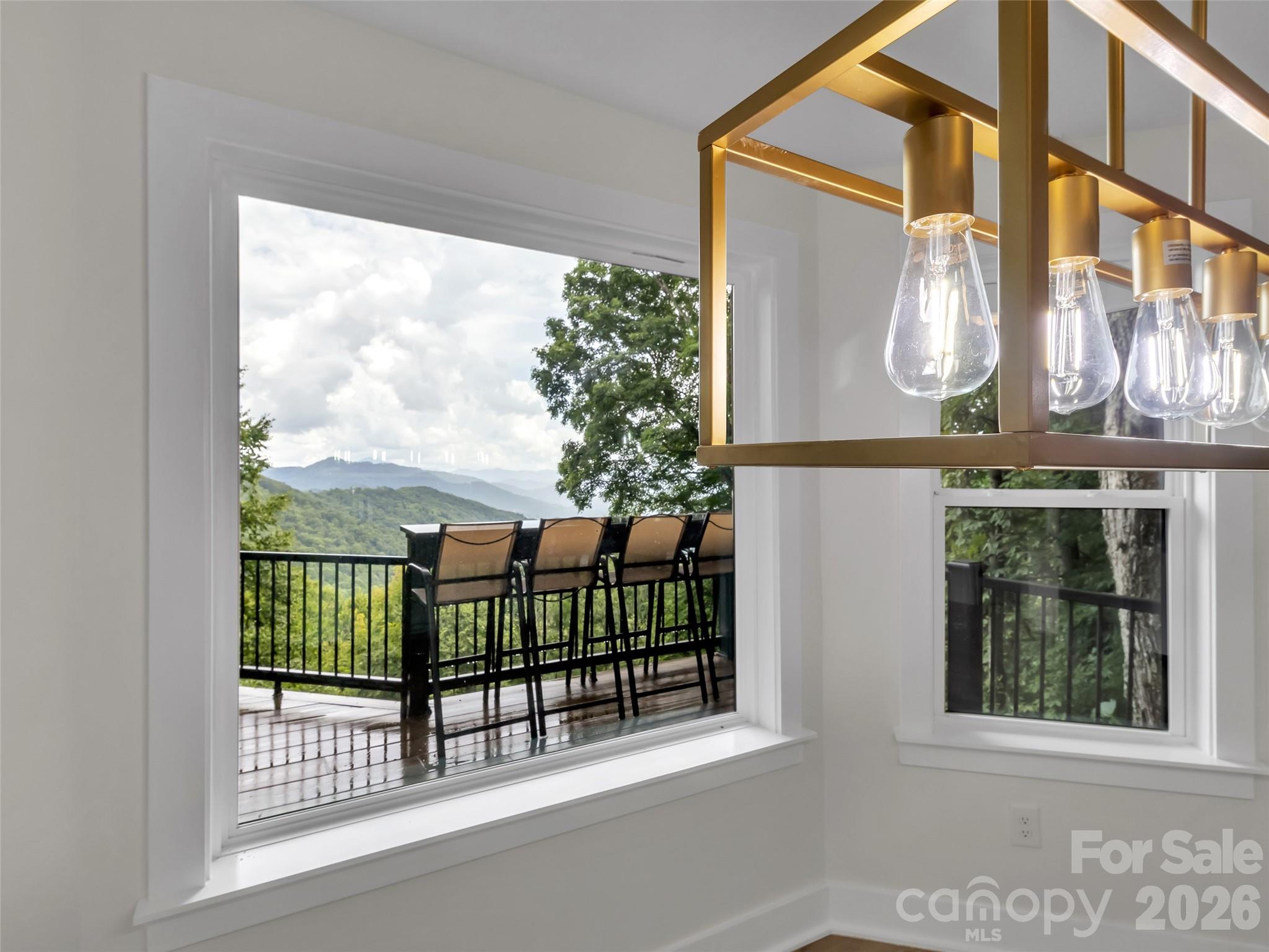 1551 Apple Creek Road Property Photo 6