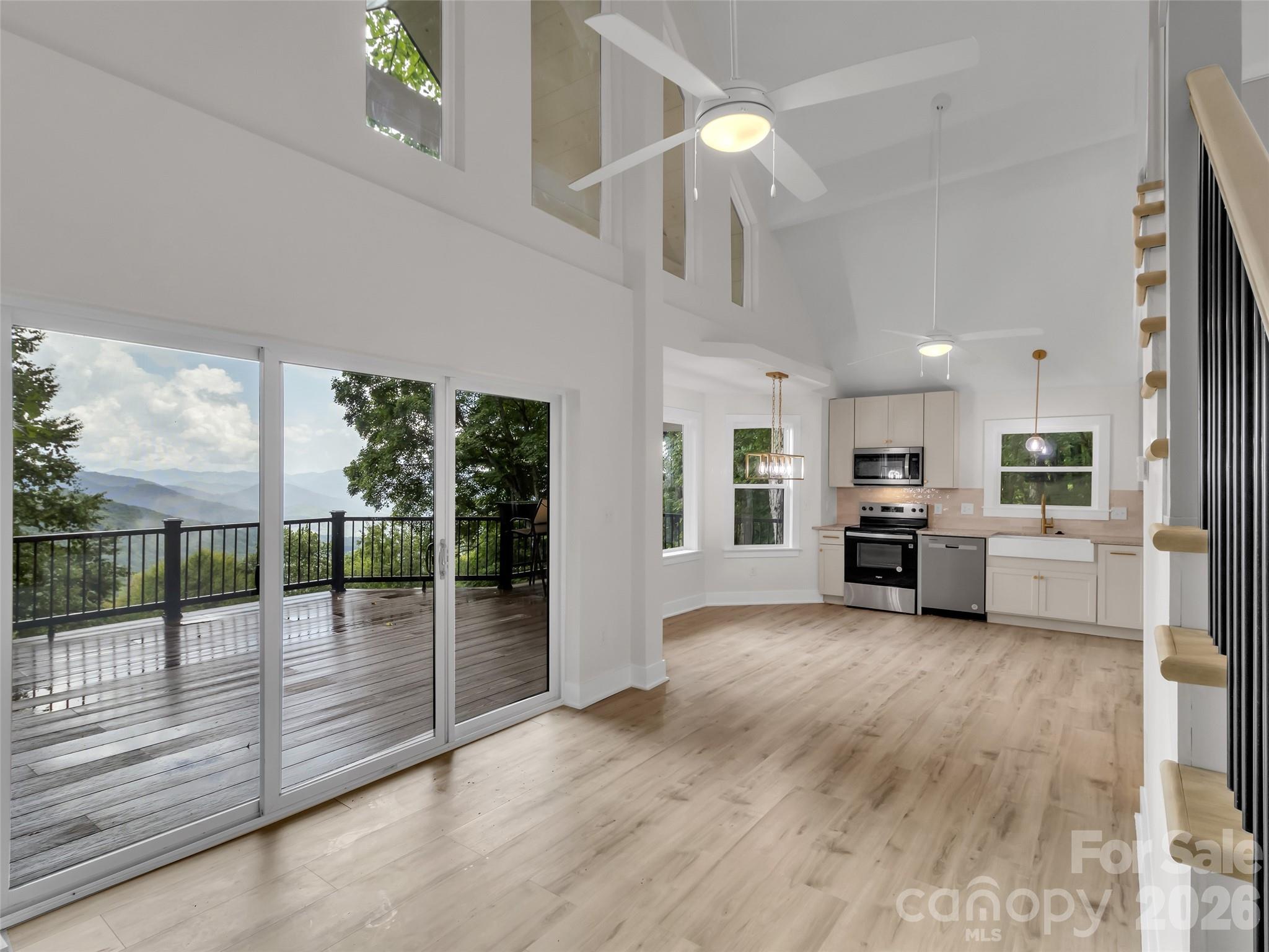 1551 Apple Creek Road Property Photo 14