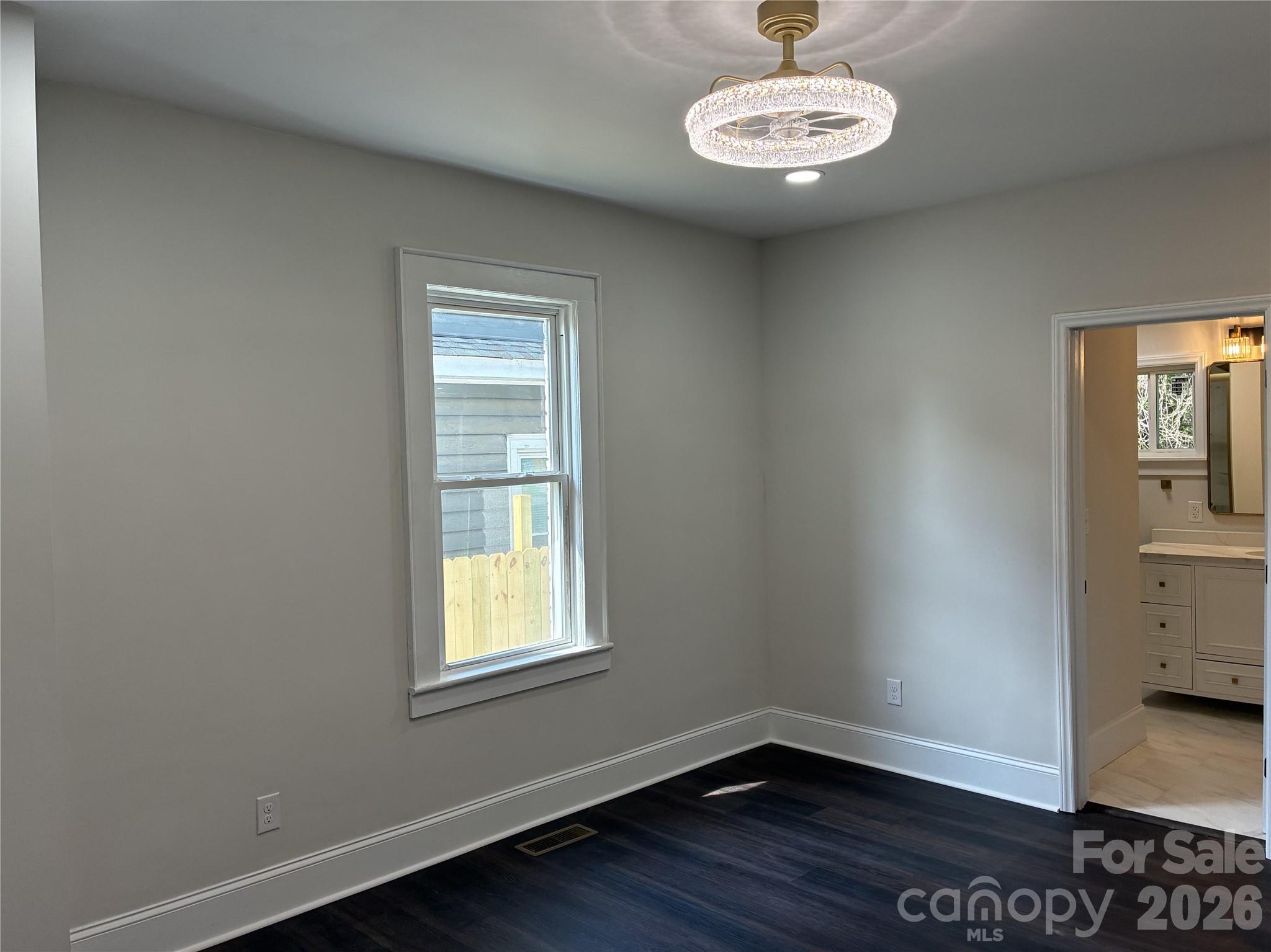 107 Lineberger Street Property Photo 25