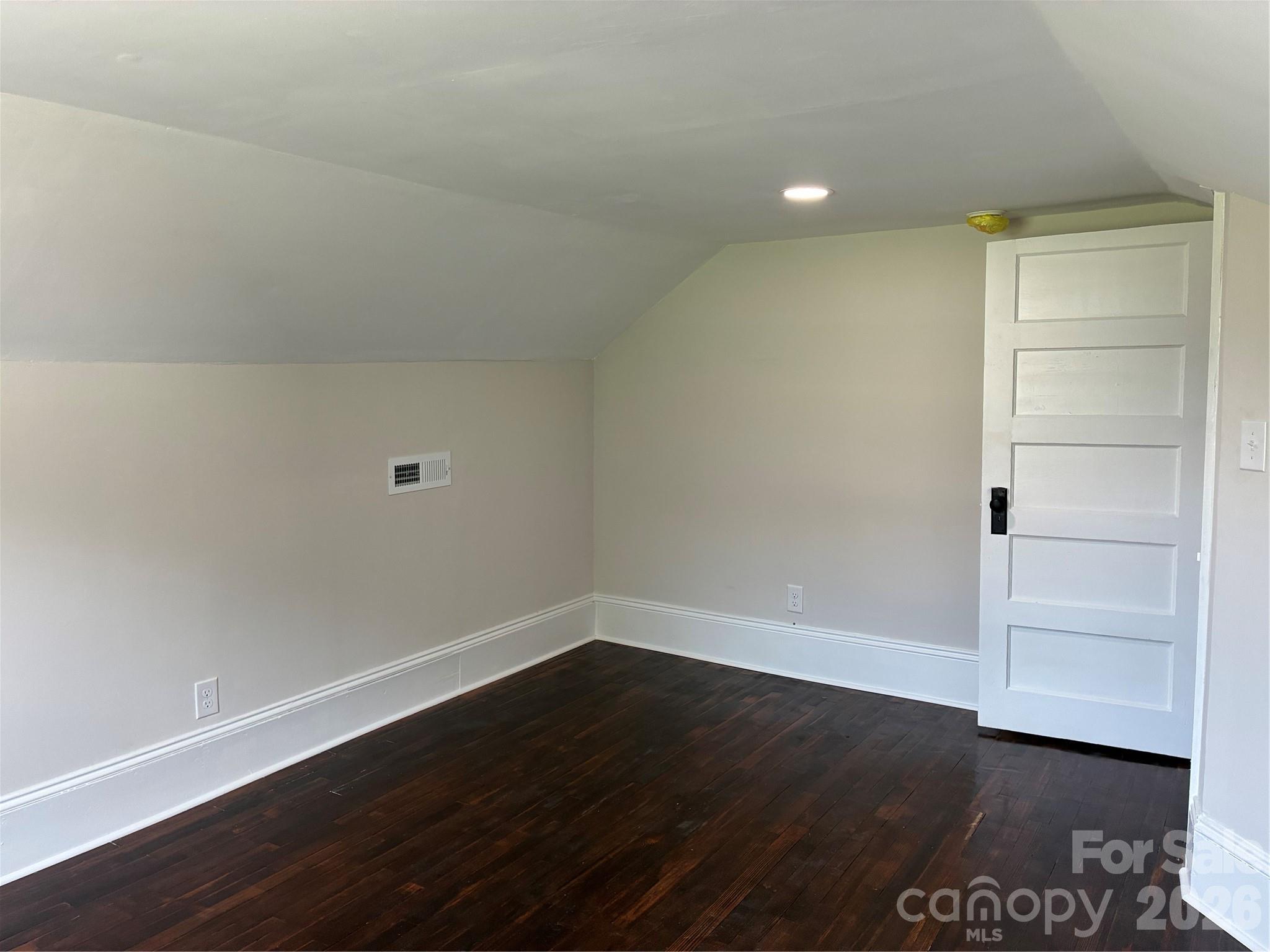 107 Lineberger Street Property Photo 37