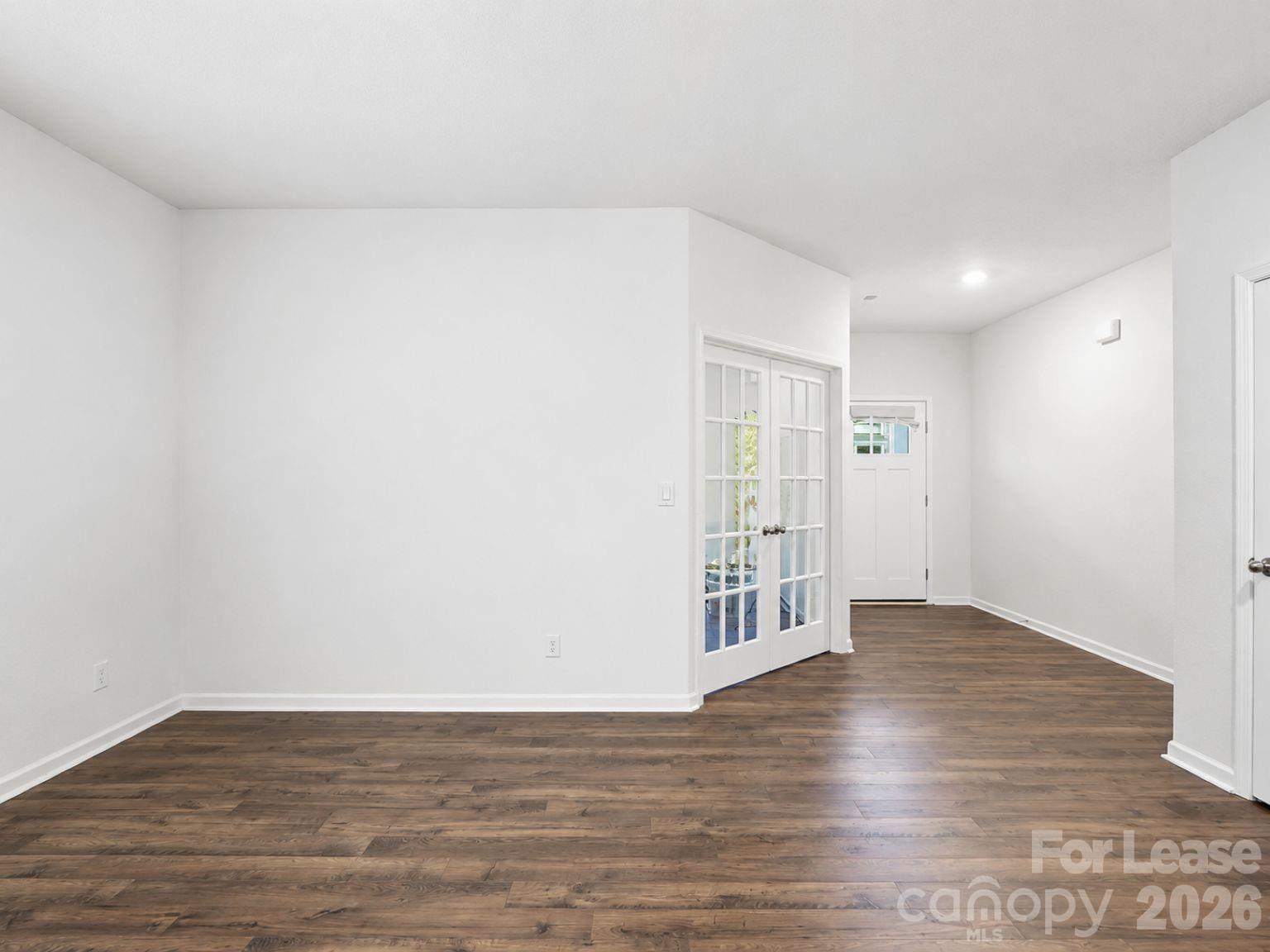 10971 Claystone Drive Property Photo 12