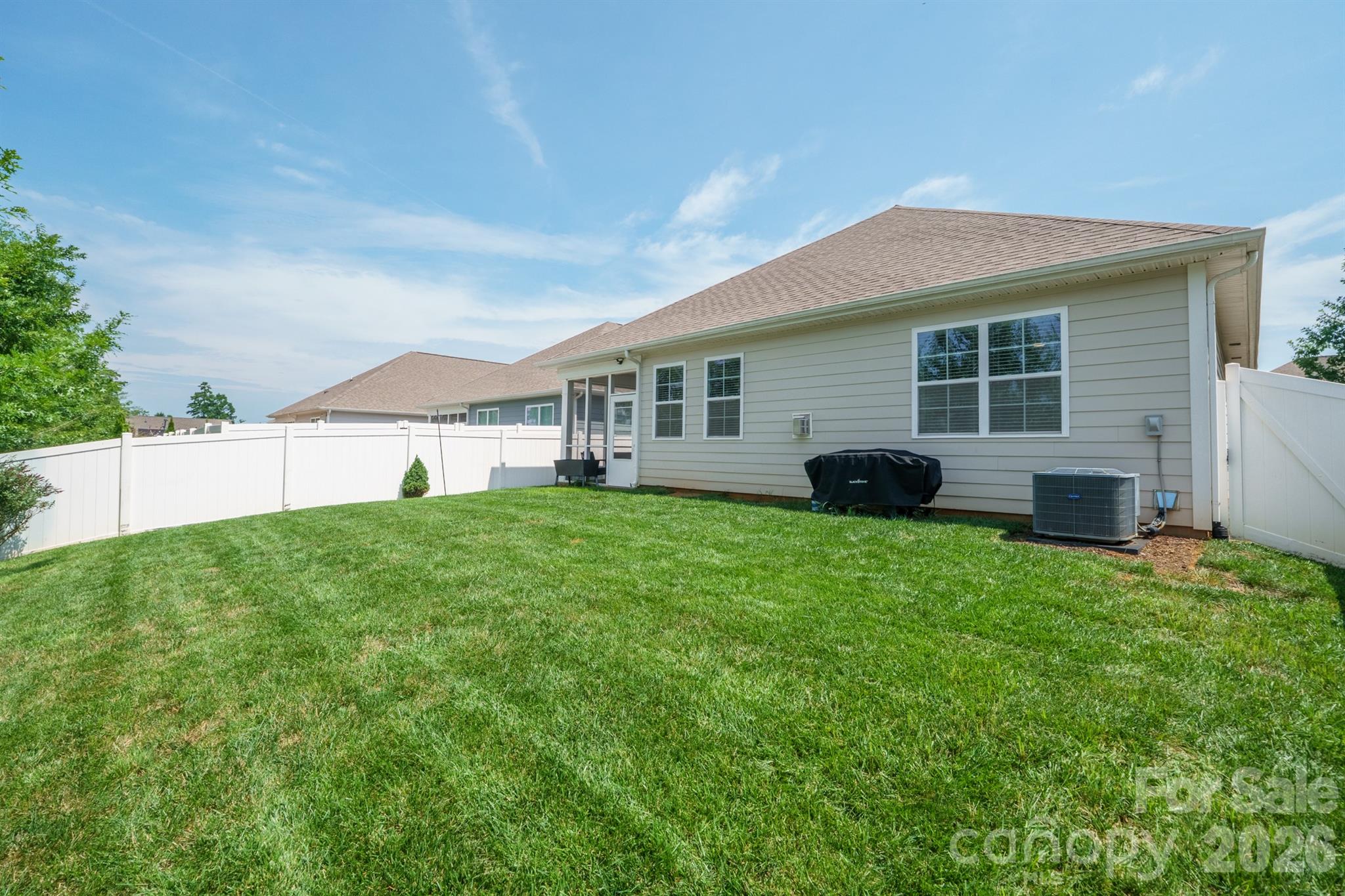 261 Robinwood Lane Property Photo 40
