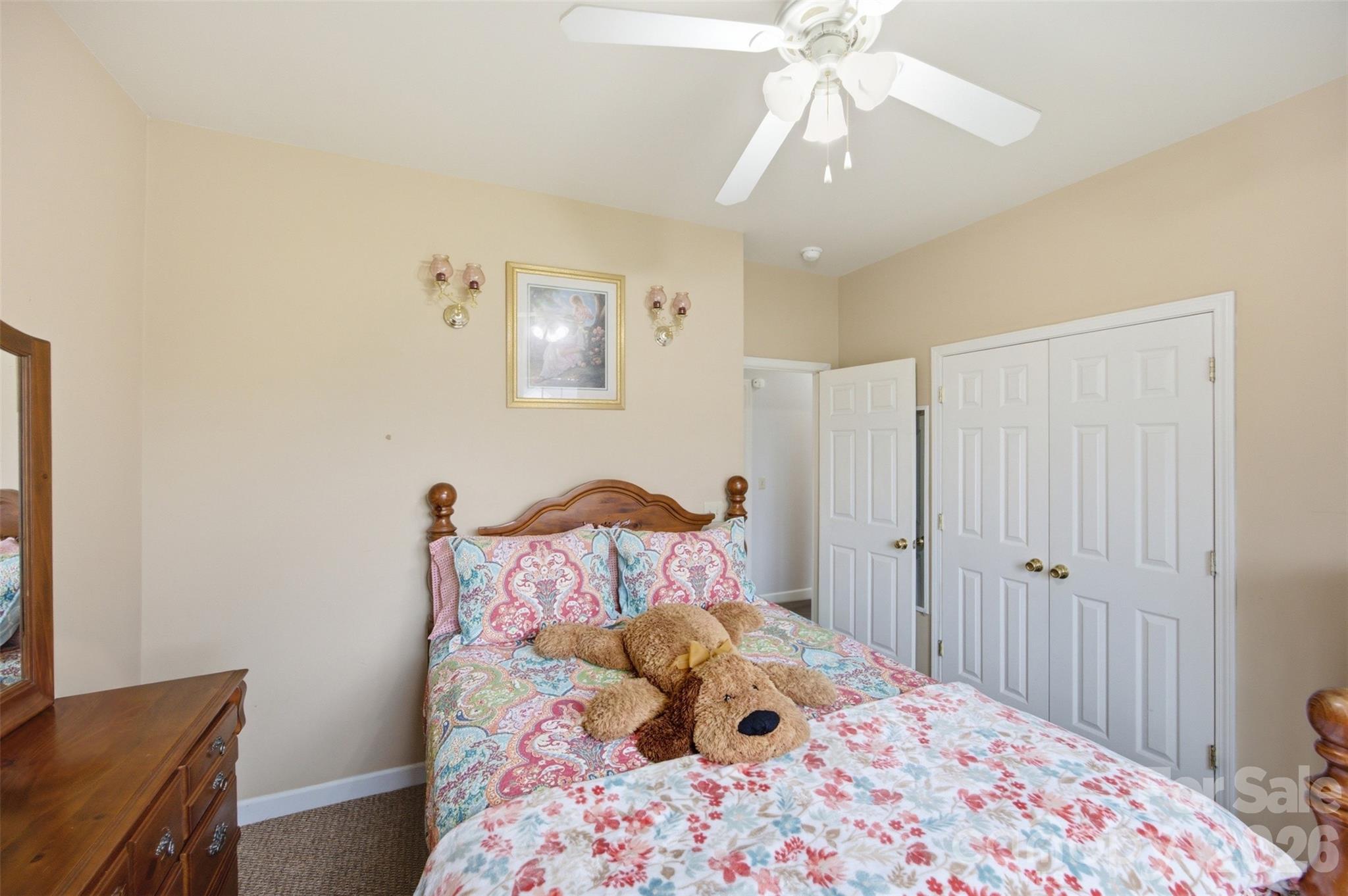 400 Brookhollow Drive Property Photo 23