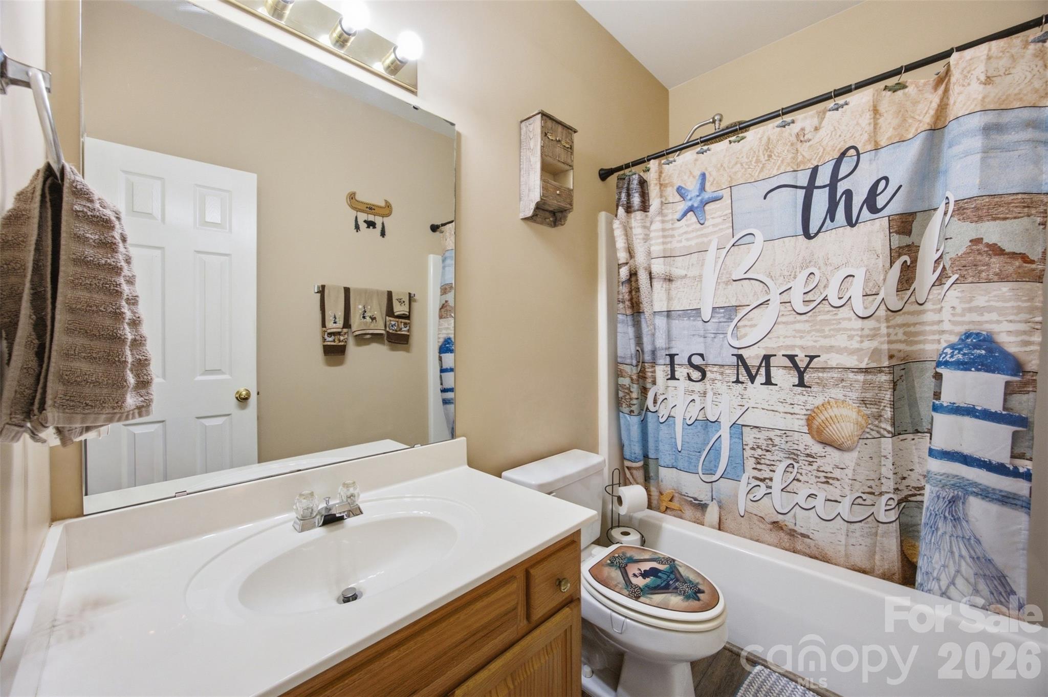 400 Brookhollow Drive Property Photo 24