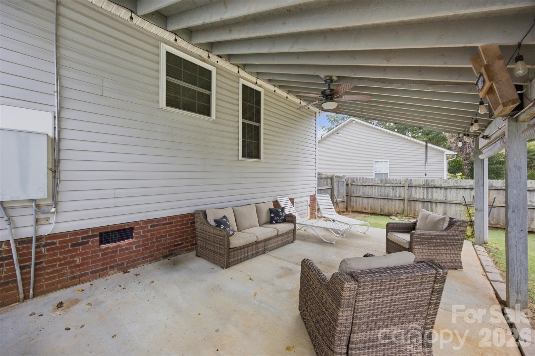 400 Brookhollow Drive Property Photo 36