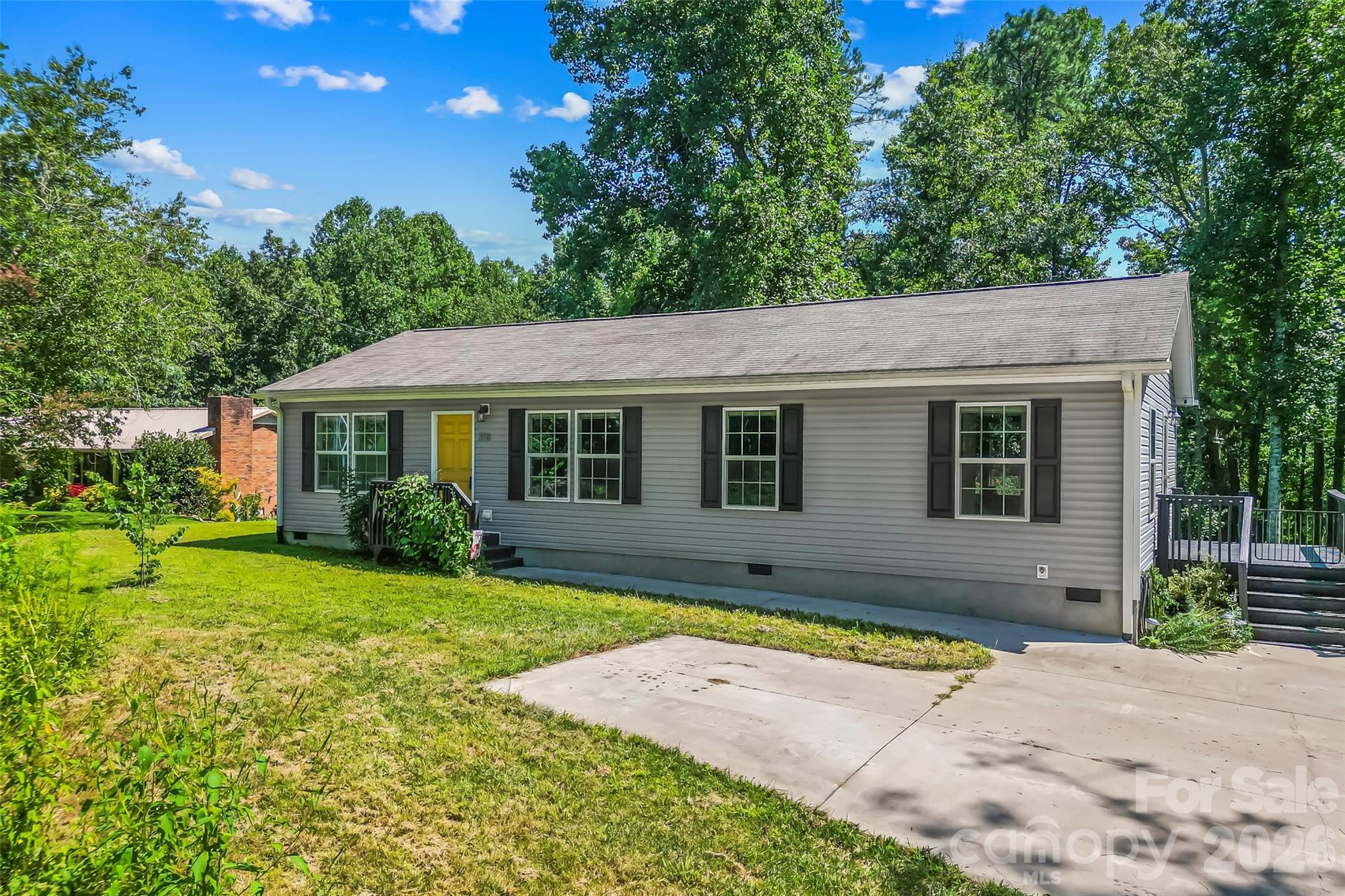318 Souther Road Property Photo 1