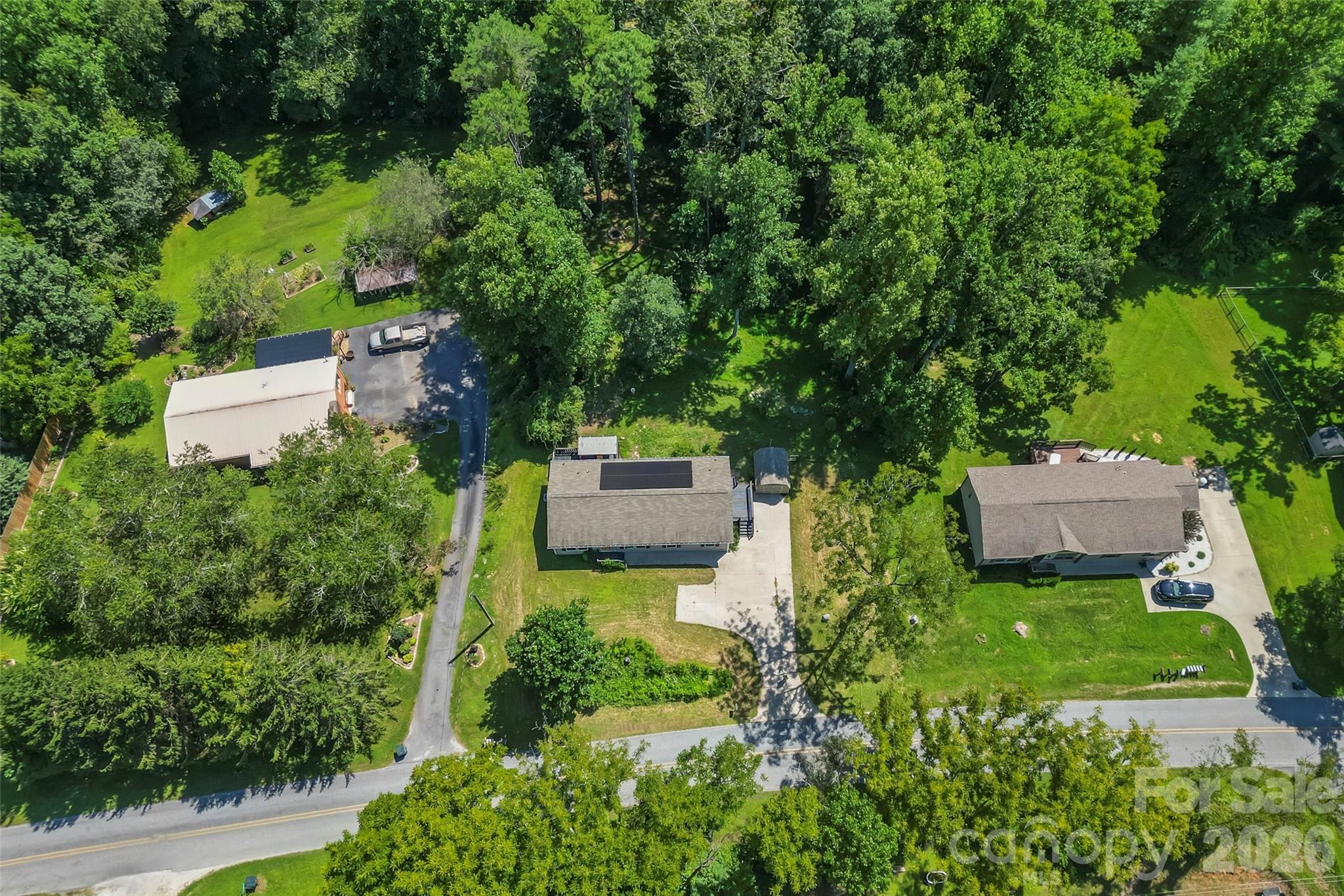 318 Souther Road Property Photo 3