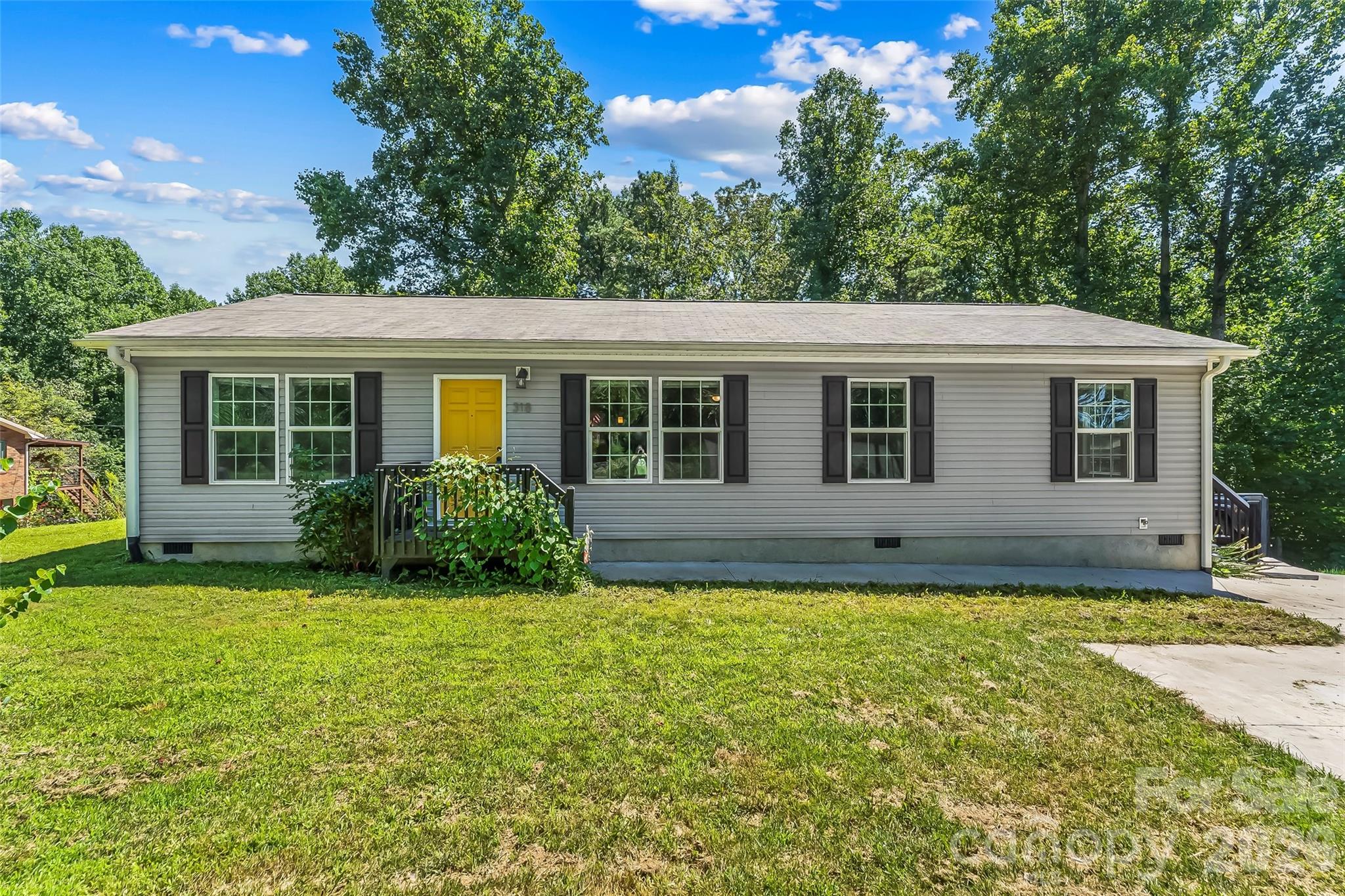 318 Souther Road Property Photo 32