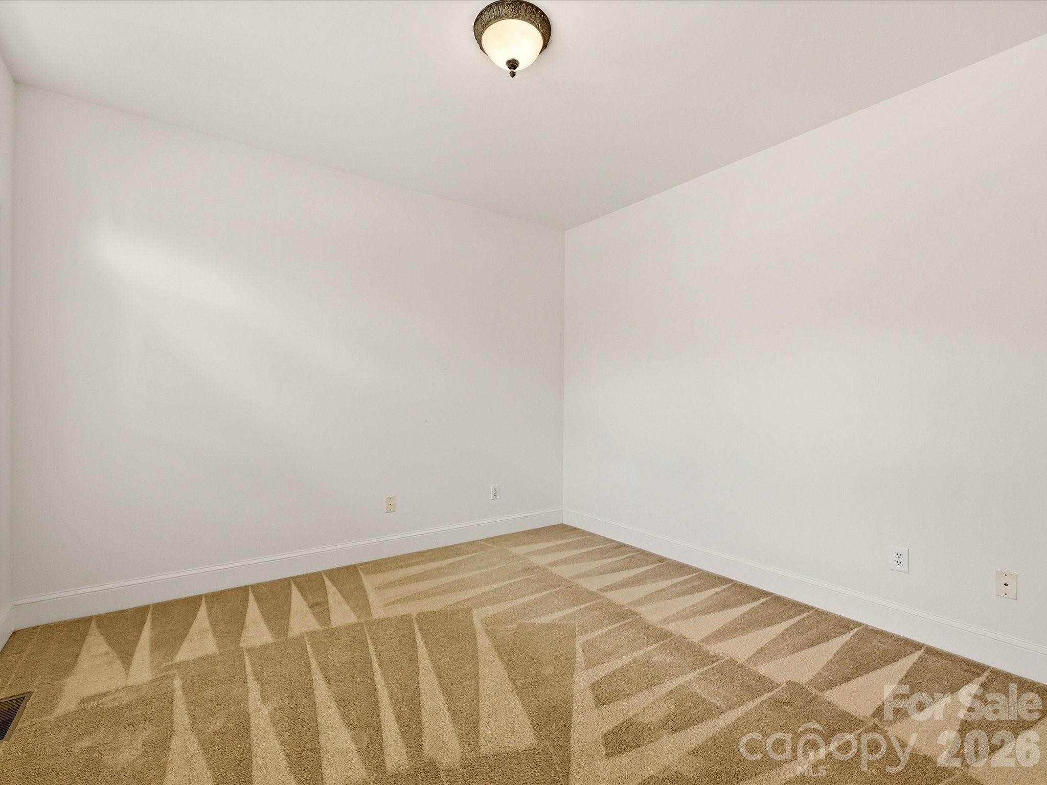 27263 Preston Place 748 Property Photo 7