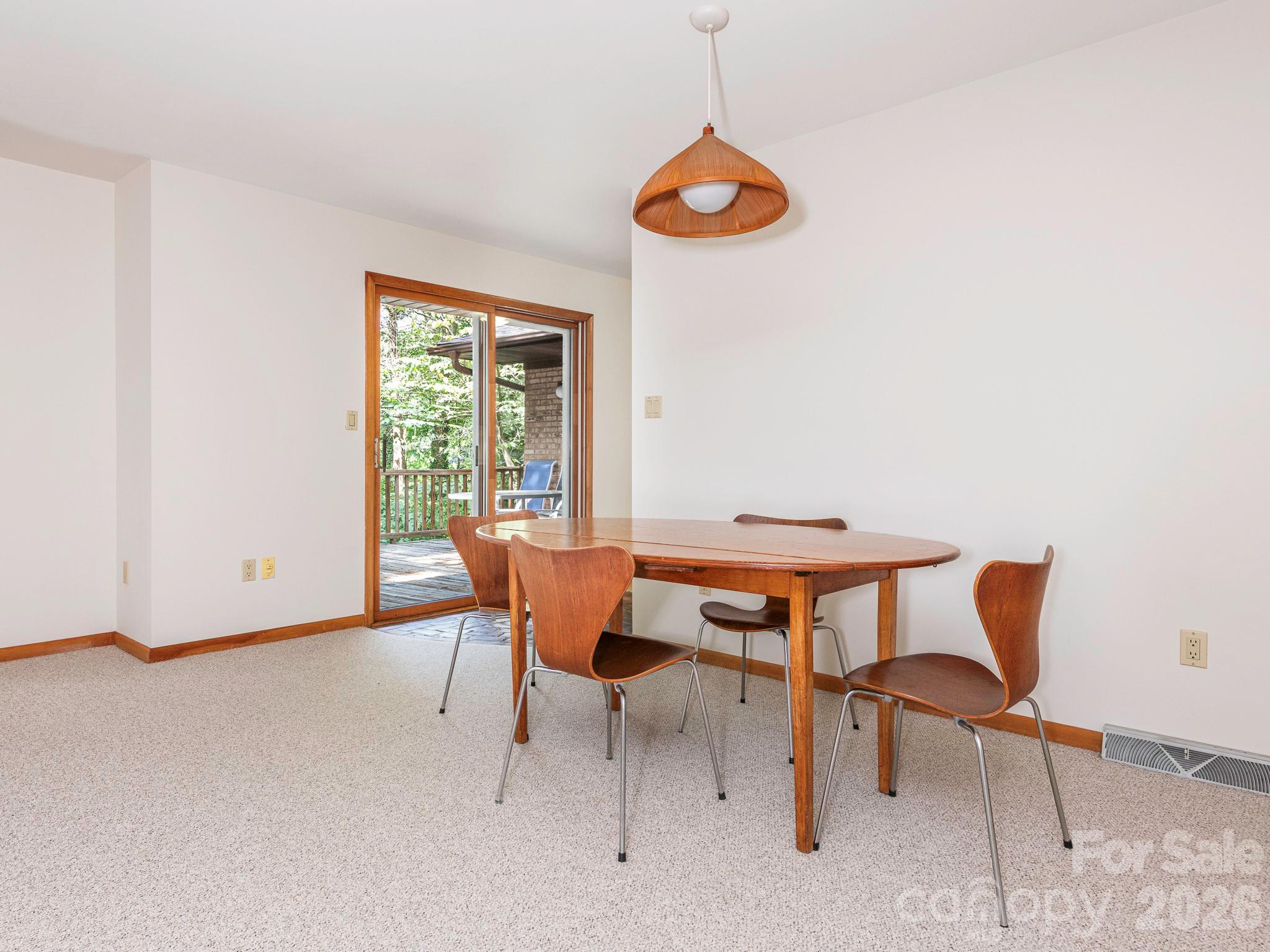 6211 Providence Court Property Photo 6