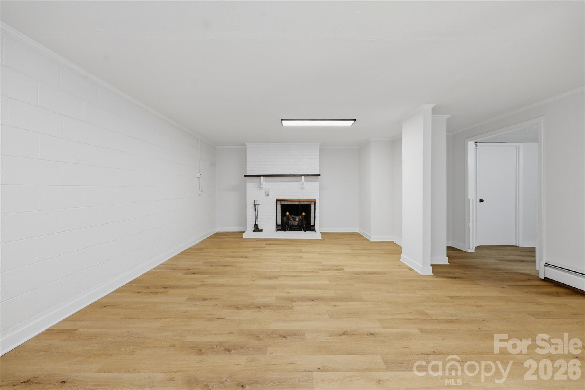 401 S East End Avenue Property Photo 25