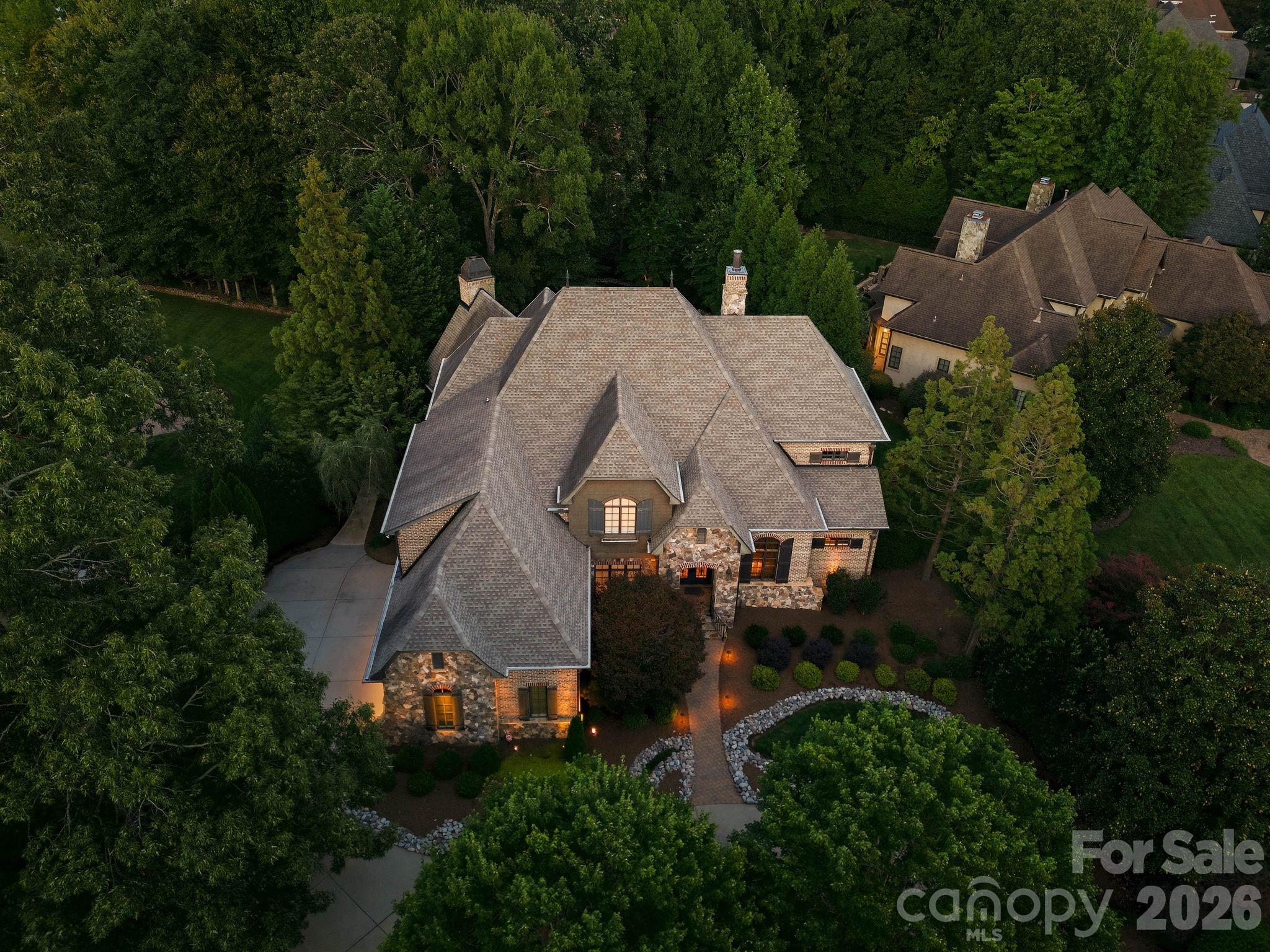 7924 Skye Lochs Drive Property Photo 7