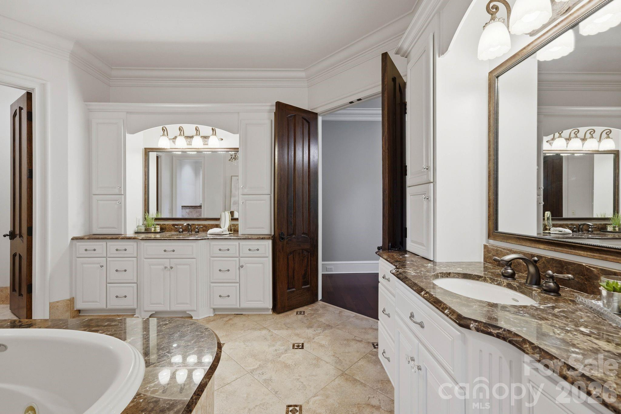 7924 Skye Lochs Drive Property Photo 23