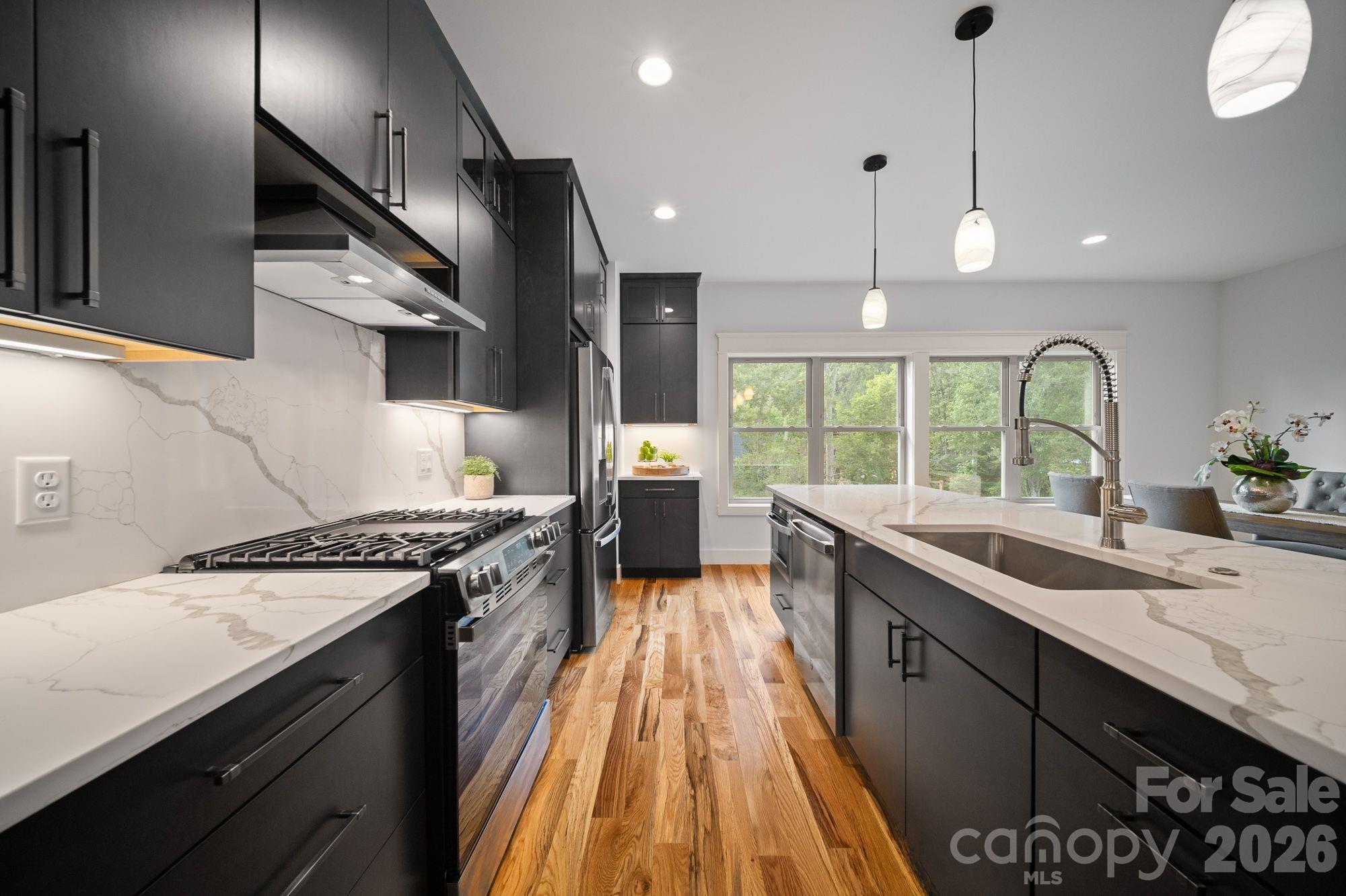 58 Pinedale Road Property Photo 4
