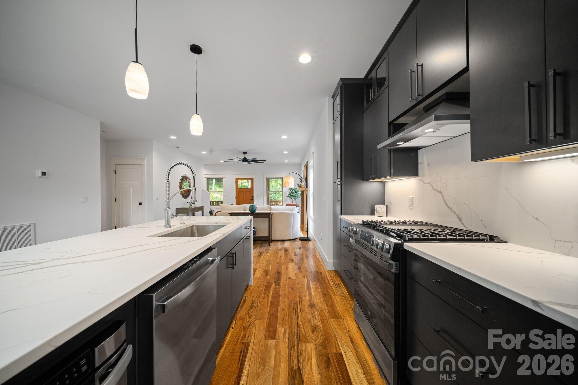 58 Pinedale Road Property Photo 7
