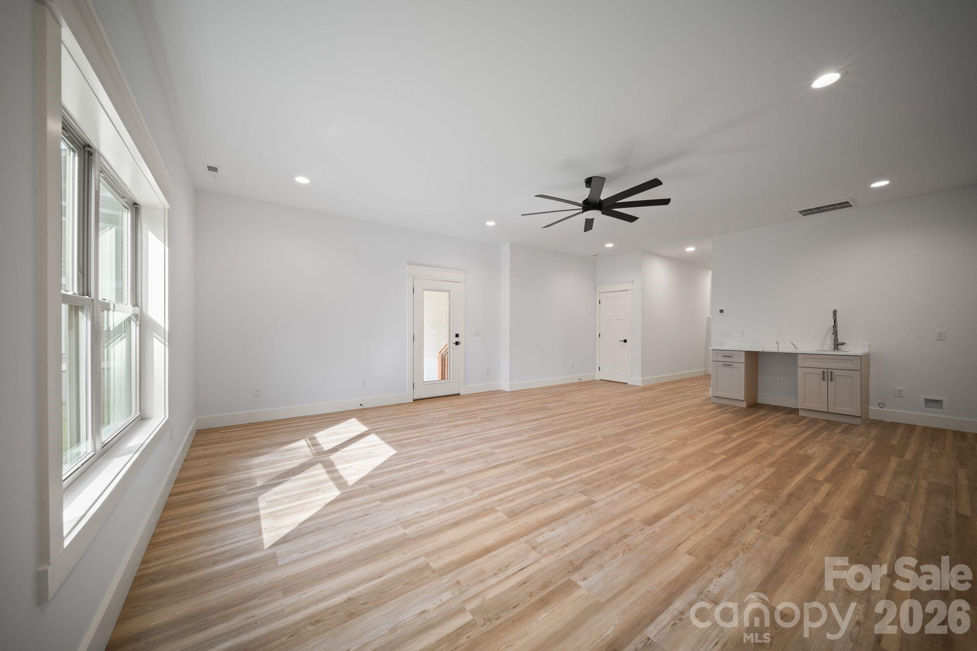 58 Pinedale Road Property Photo 33