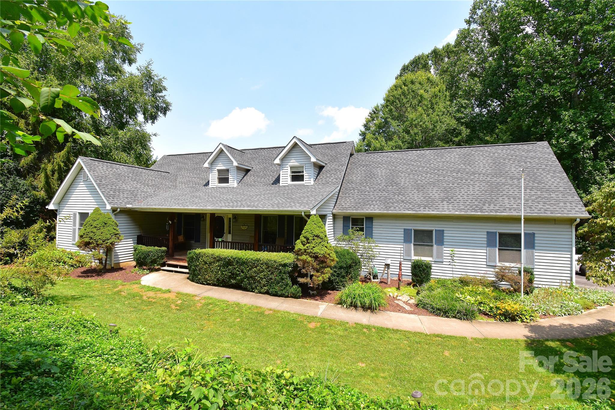 36 Cardinal Lane Property Photo 1