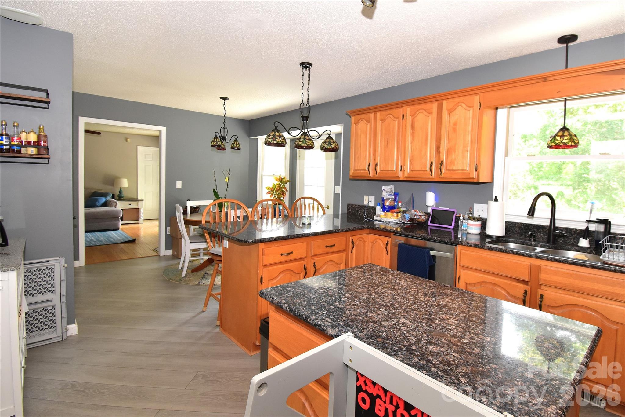 36 Cardinal Lane Property Photo 8