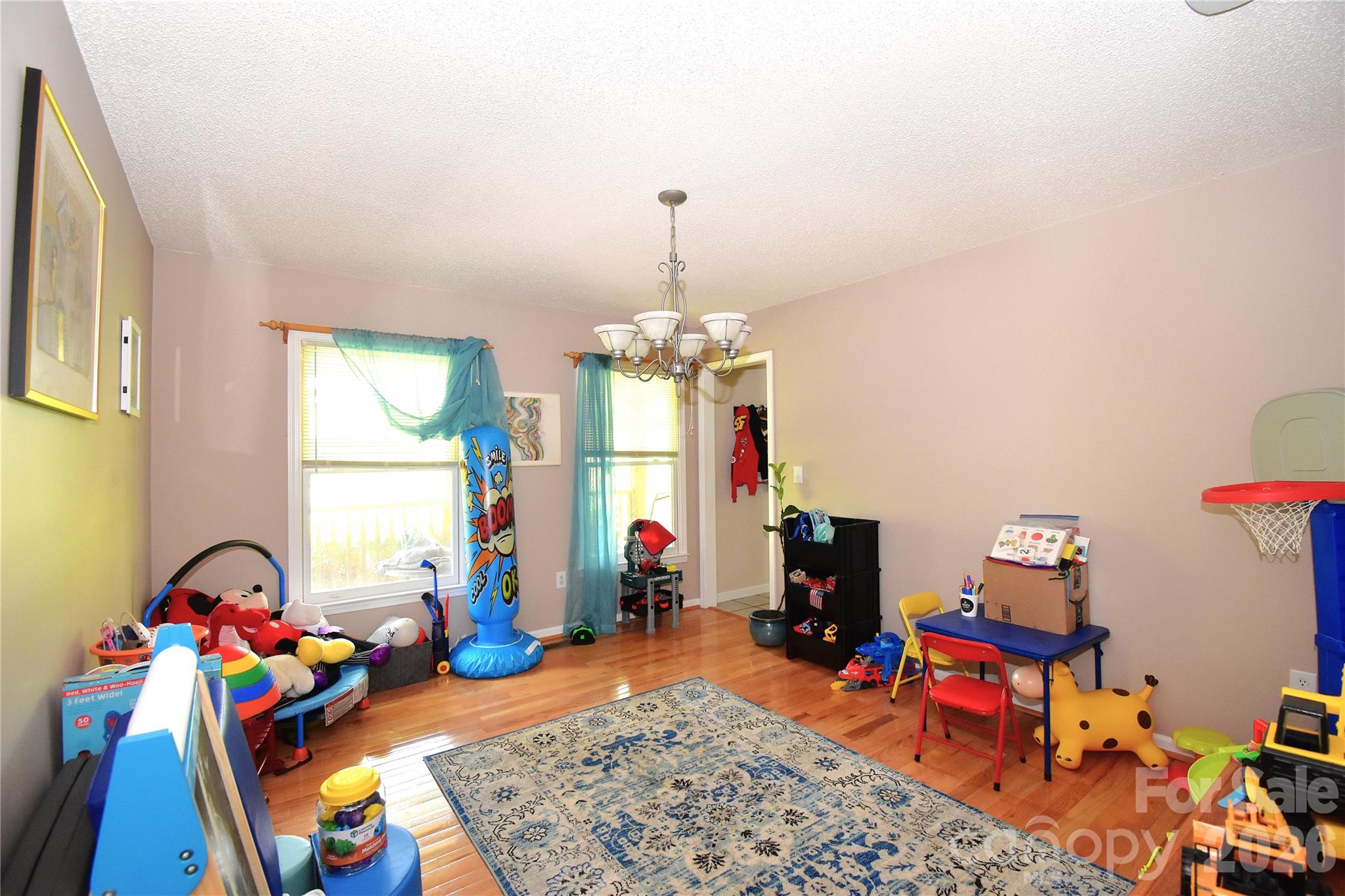 36 Cardinal Lane Property Photo 11