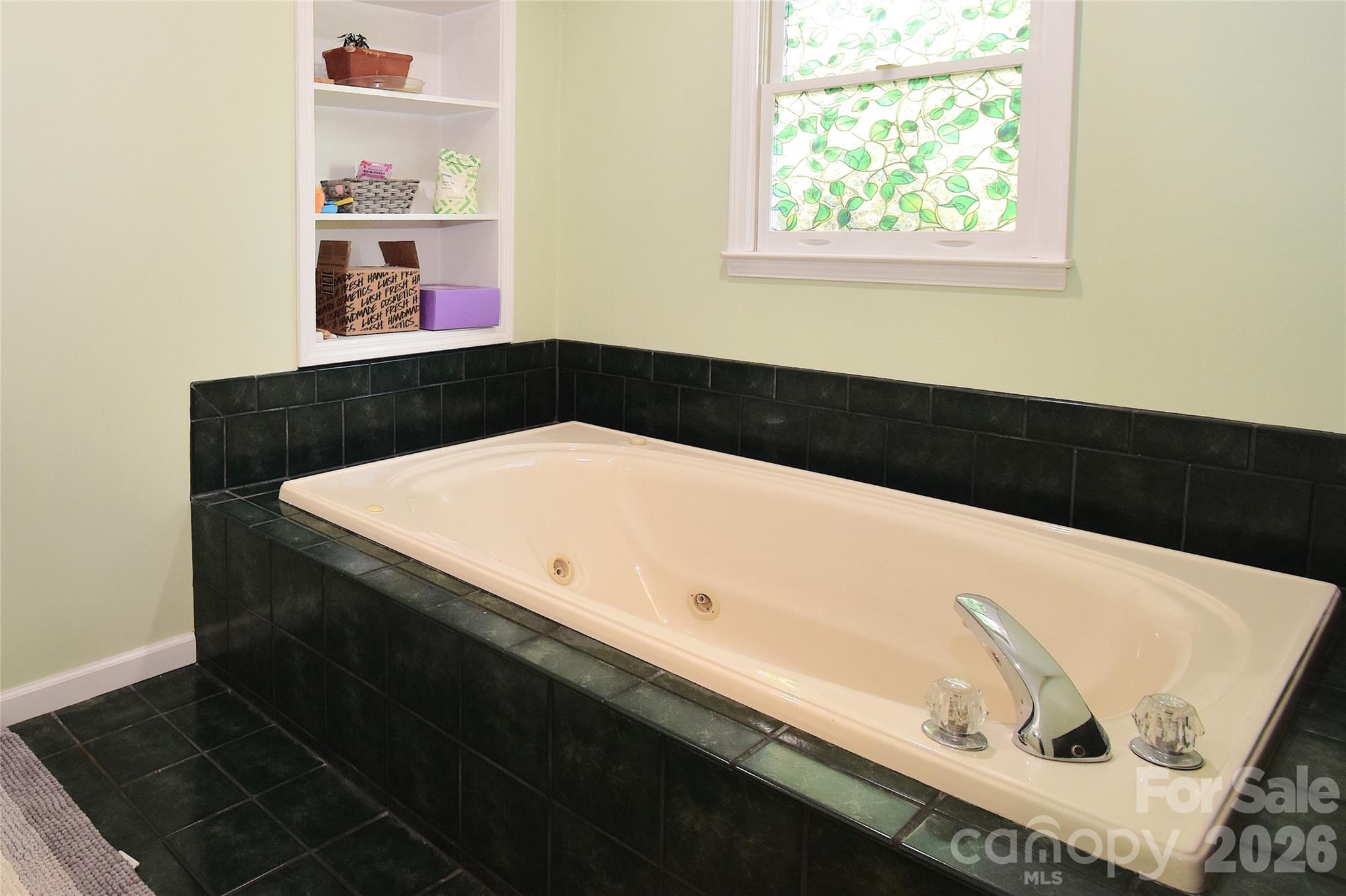 36 Cardinal Lane Property Photo 15