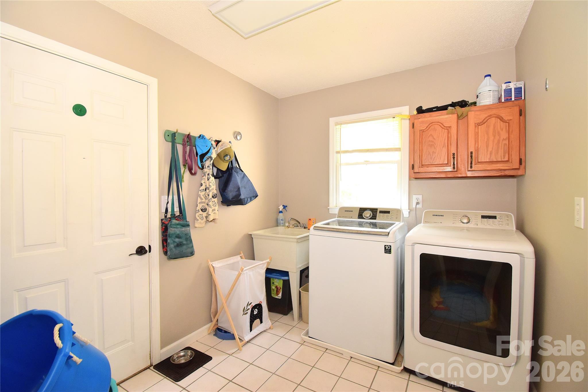 36 Cardinal Lane Property Photo 20
