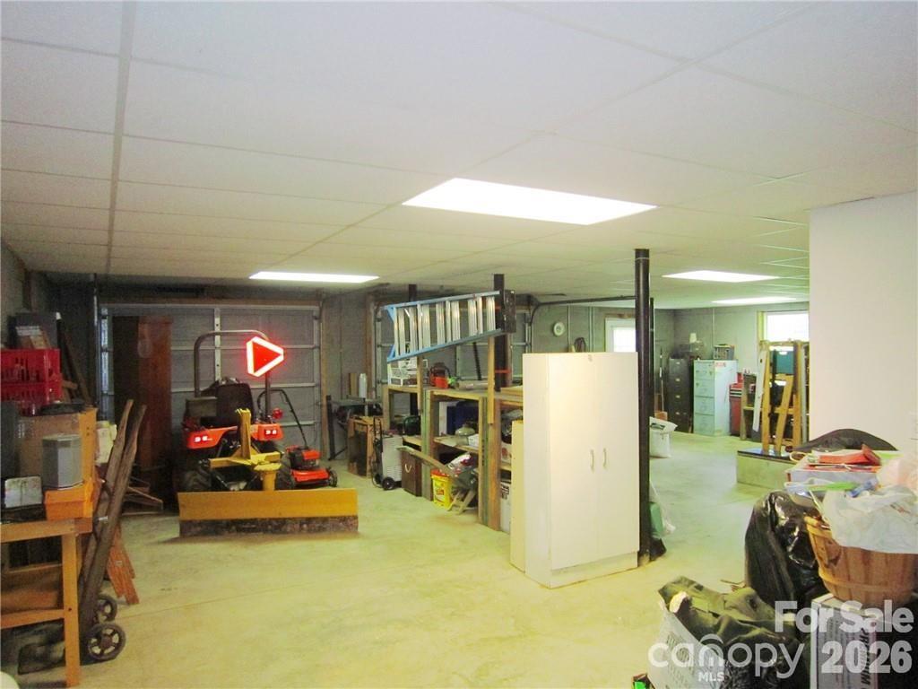 36 Cardinal Lane Property Photo 30