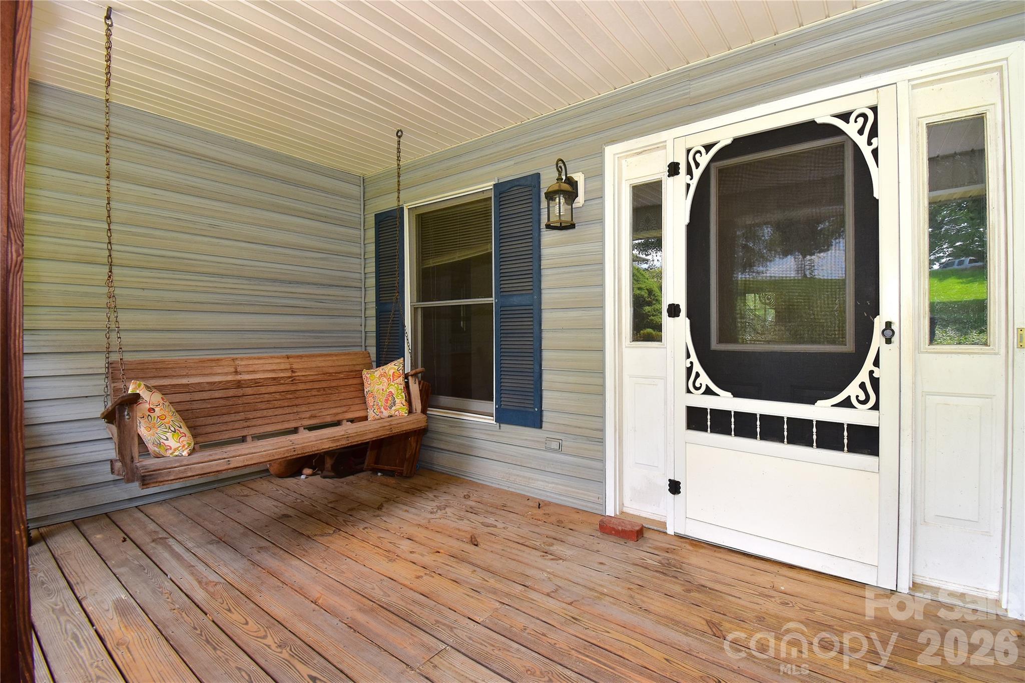 36 Cardinal Lane Property Photo 32