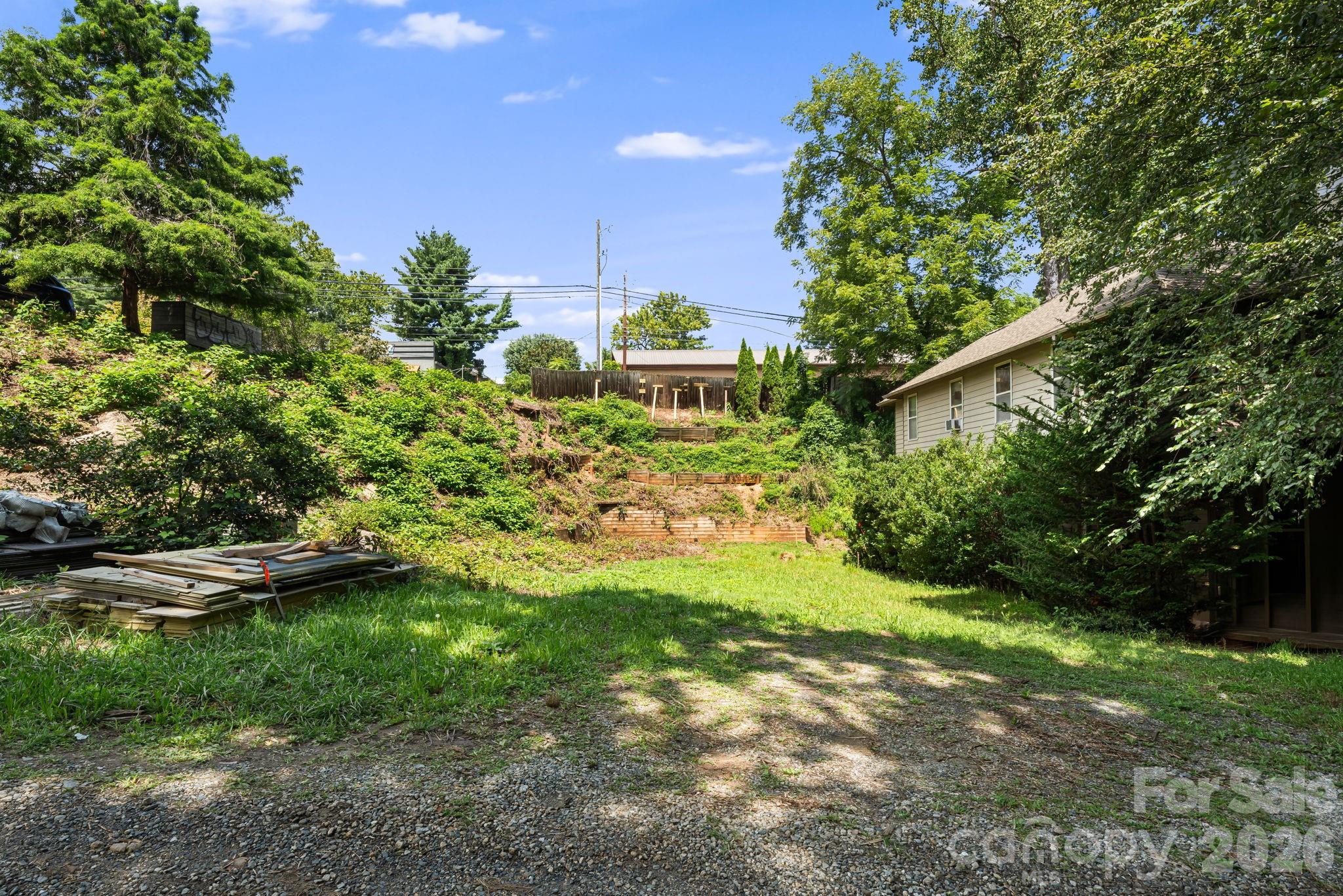 9999 Haywood Road Property Photo 5