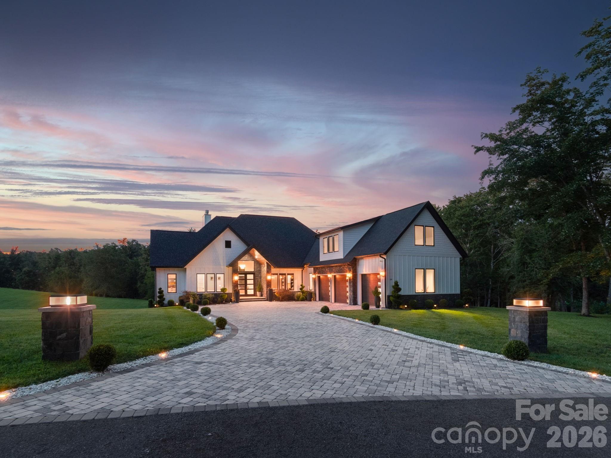 38 Thistle Lane Property Photo 2