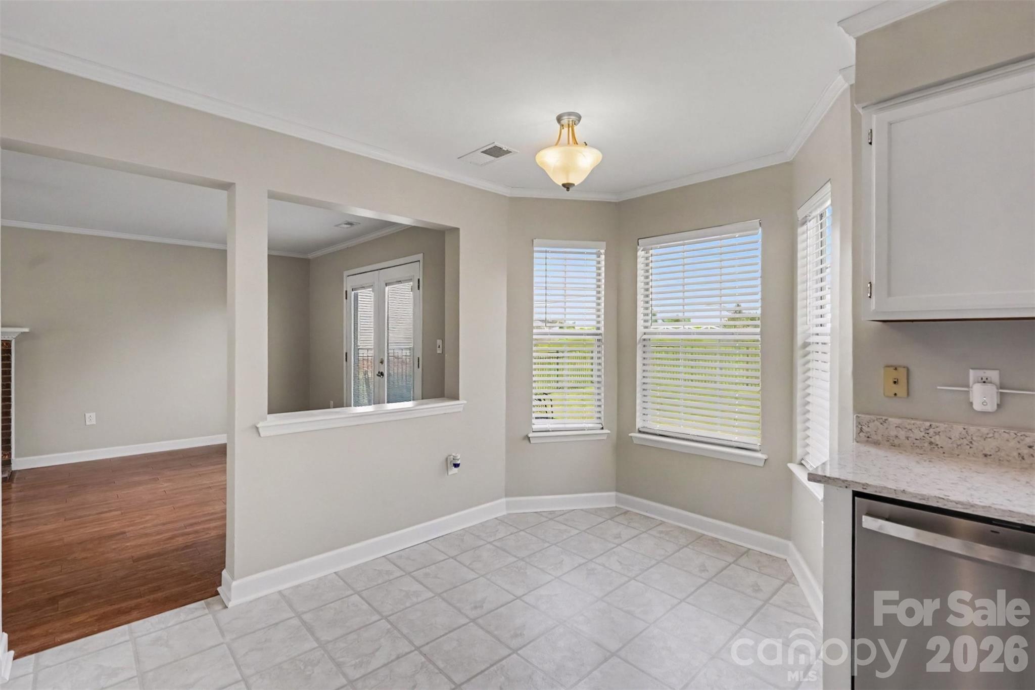 8512 Indian Summer Trail Property Photo 11