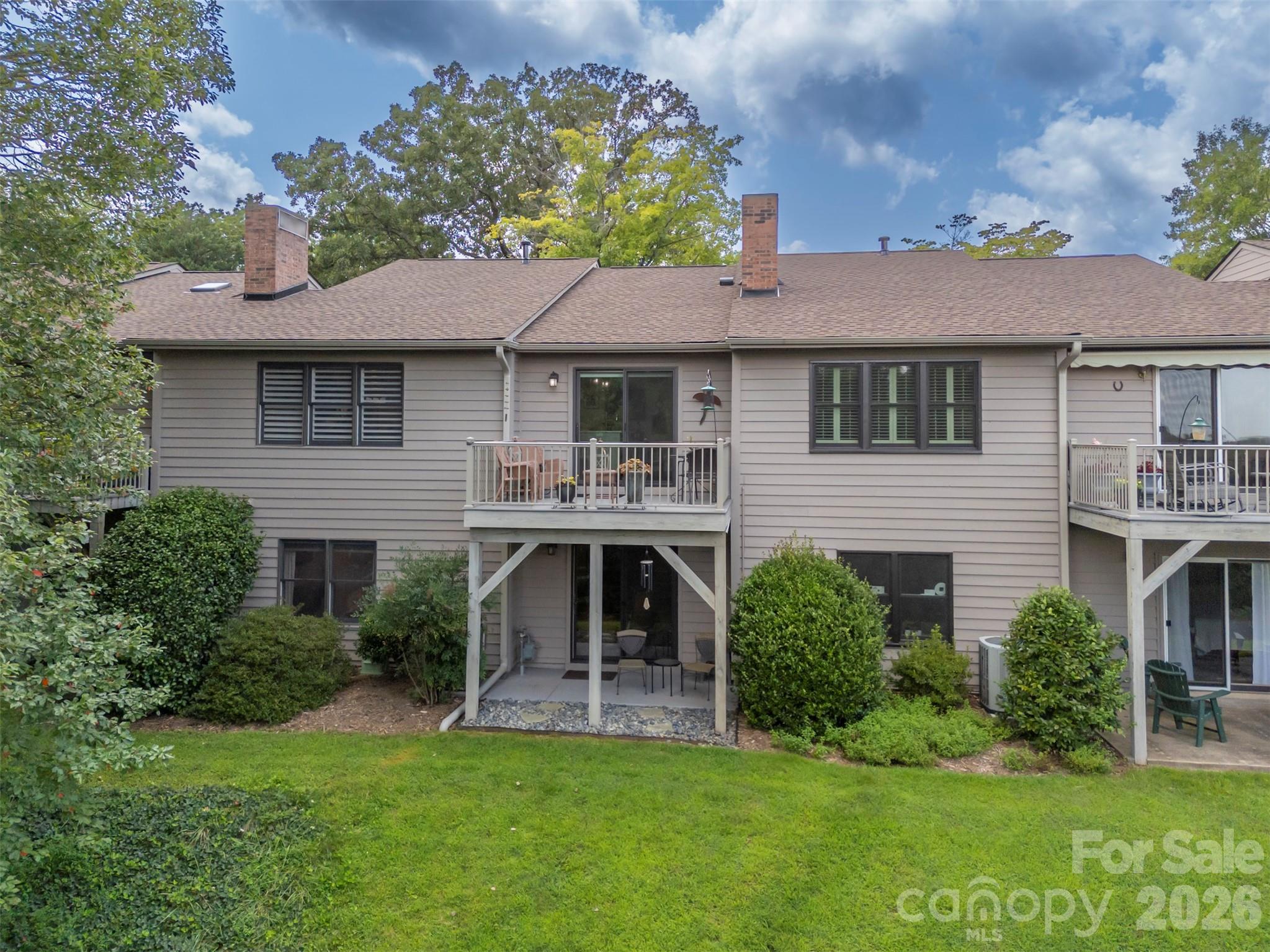 77 Chestnut Street 305 Property Photo 2