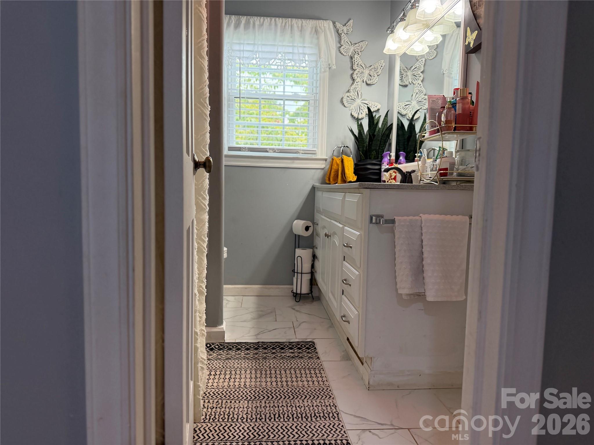 1110 Oak Hill Drive Property Photo 18