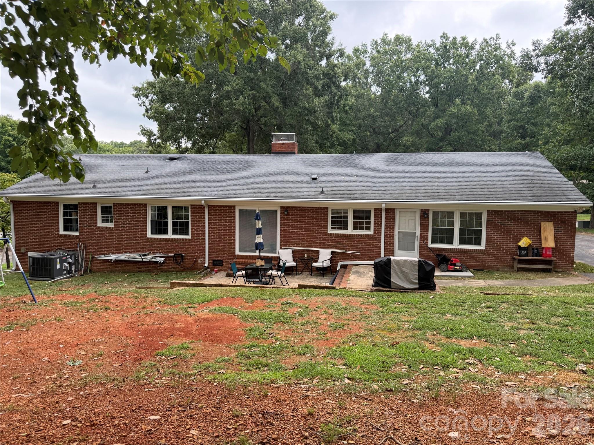 1110 Oak Hill Drive Property Photo 23