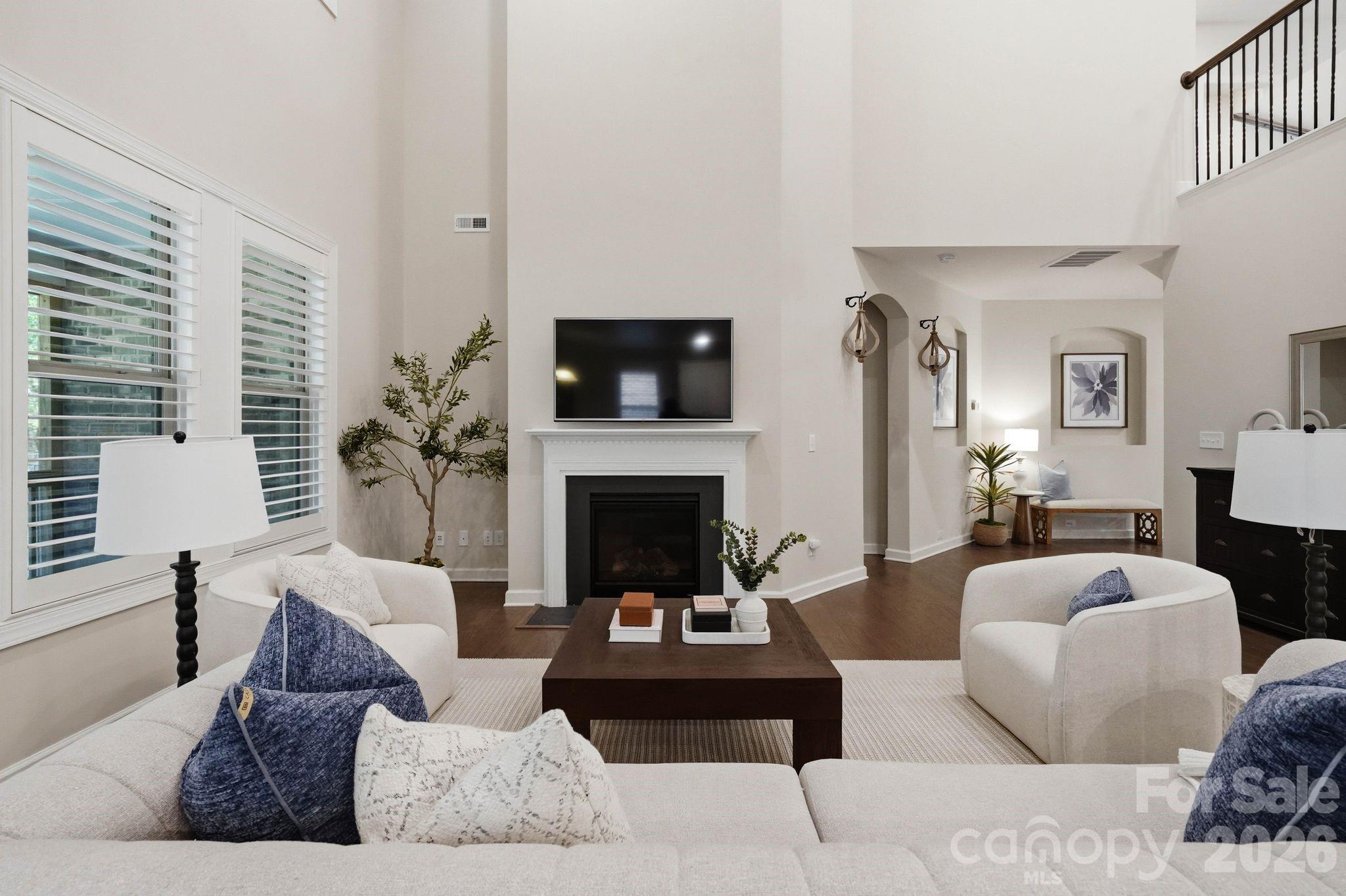 127 Smithfield Drive Property Photo 4