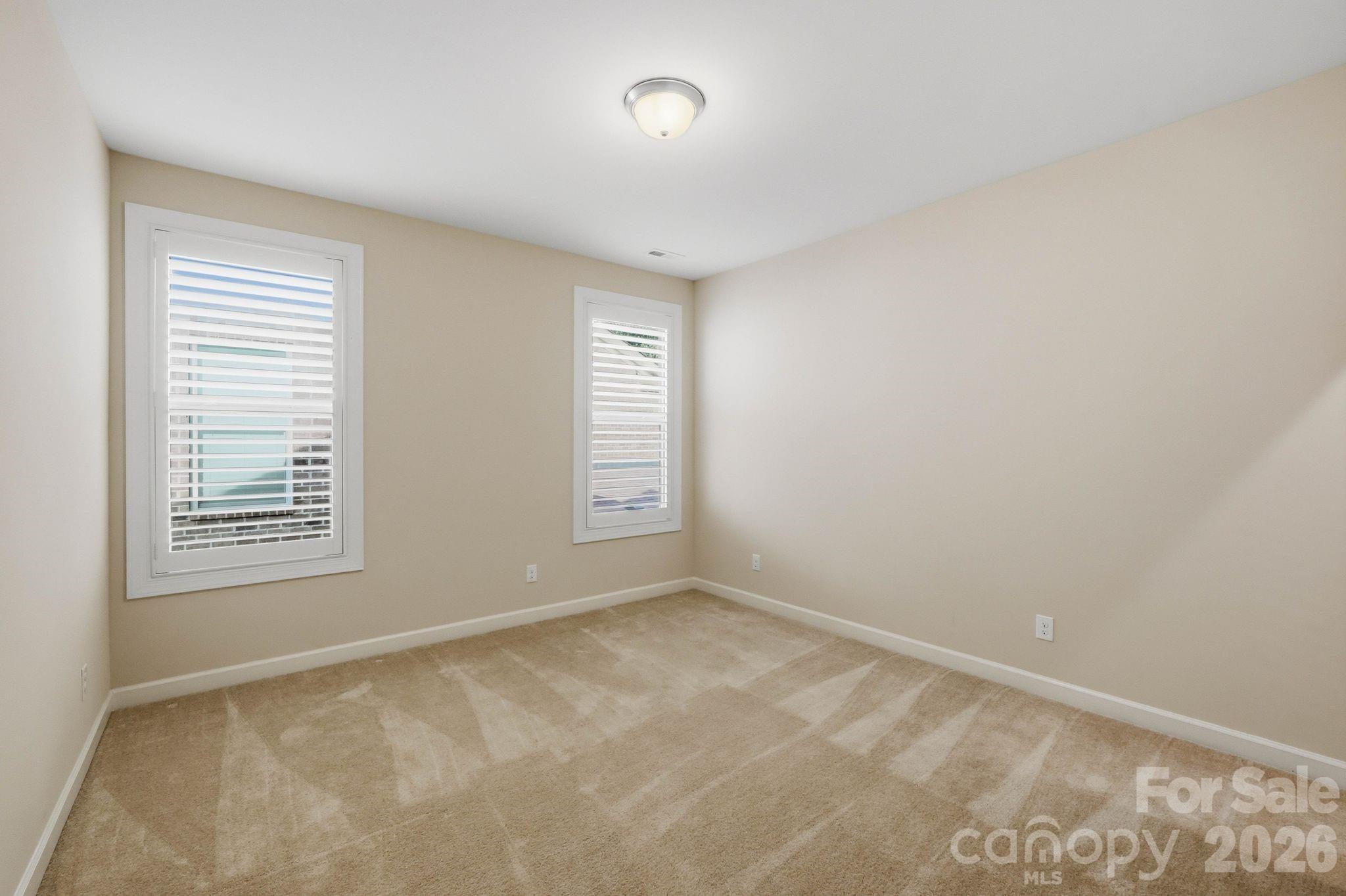 127 Smithfield Drive Property Photo 33
