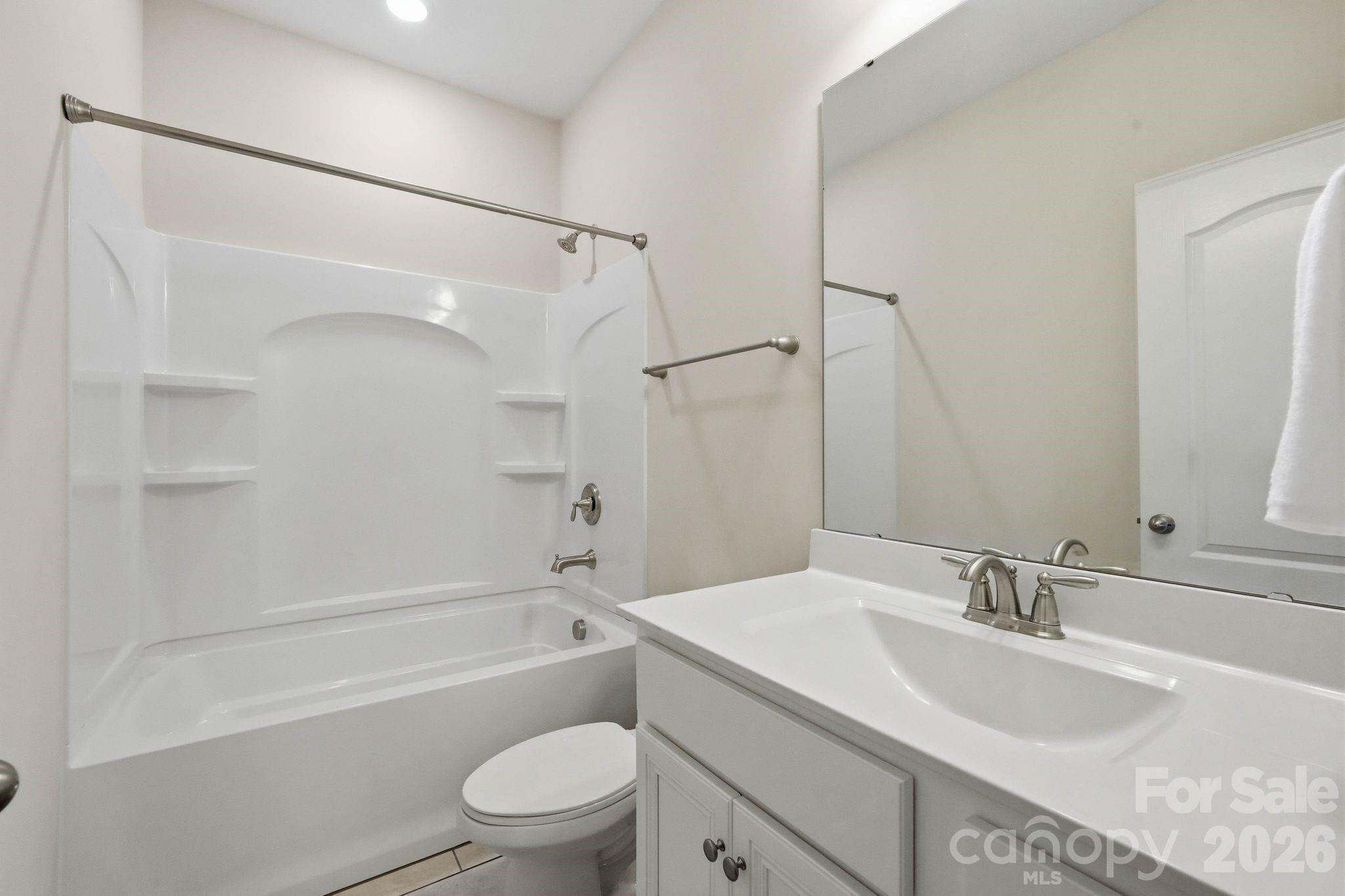 127 Smithfield Drive Property Photo 34