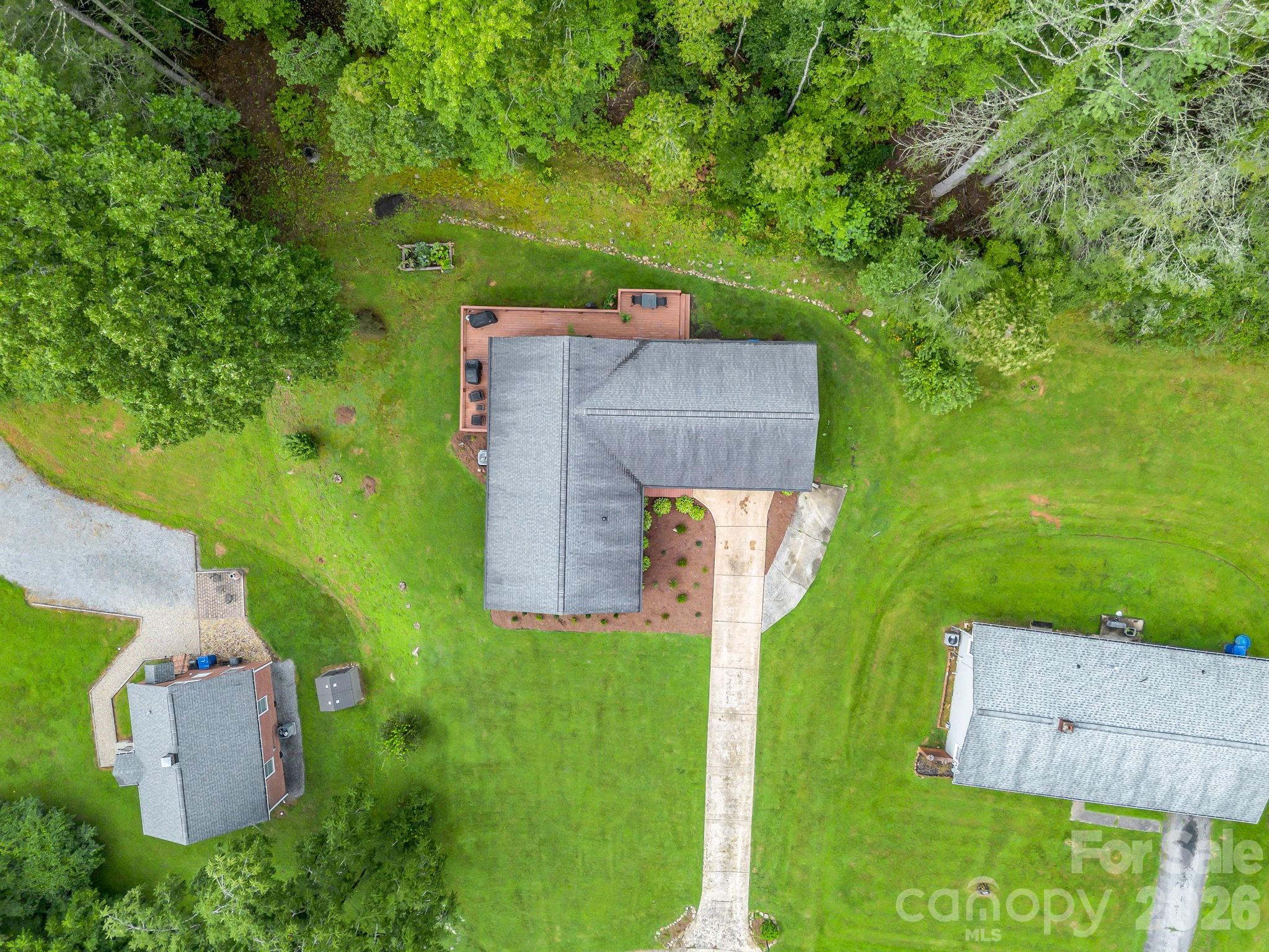 89 Hillview Circle Property Photo 34