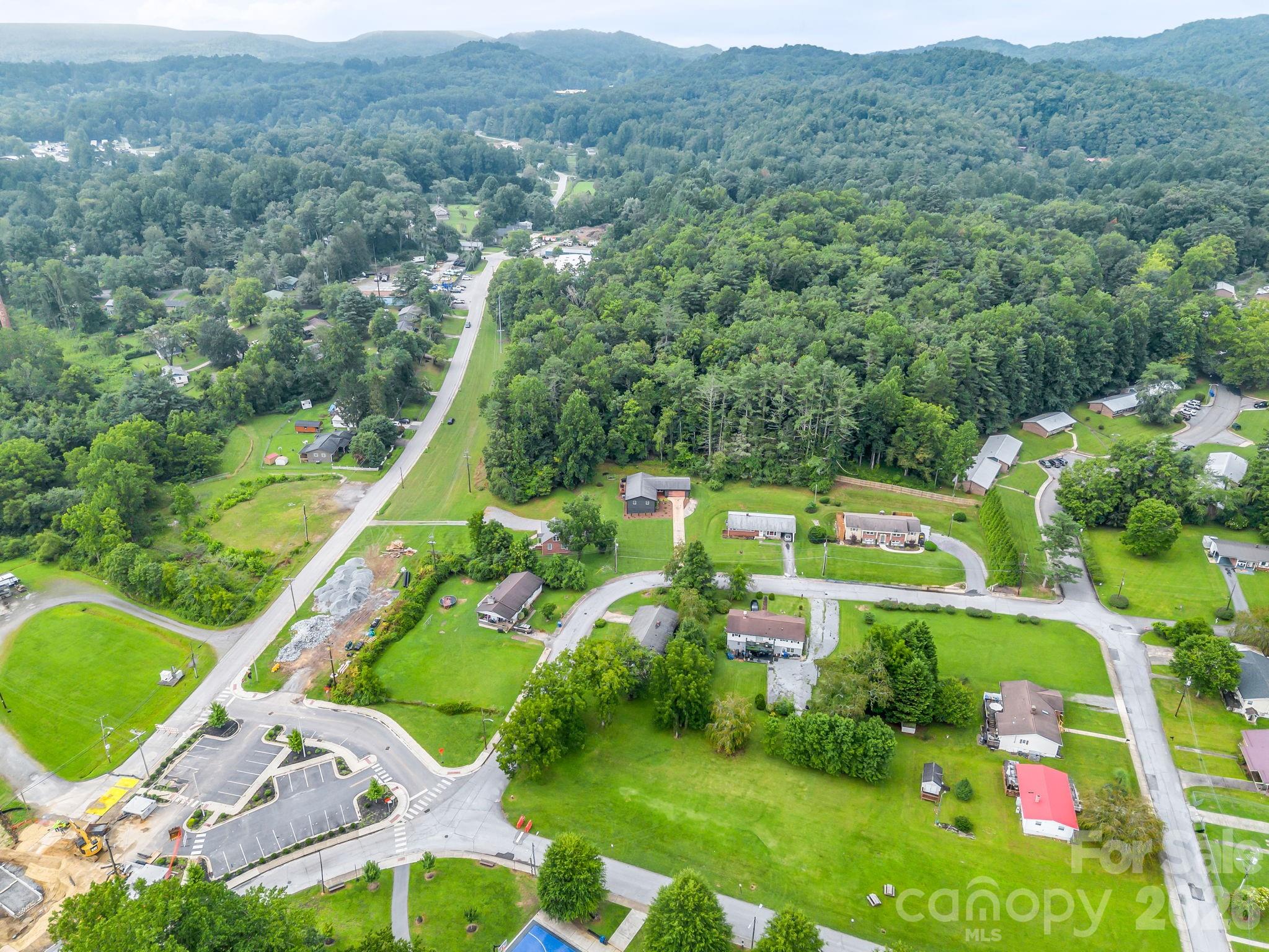 89 Hillview Circle Property Photo 35