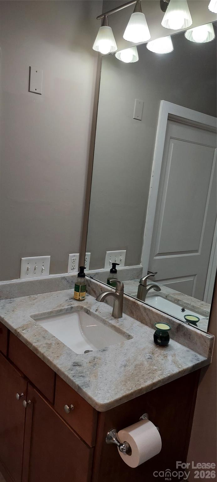630 Calvert Street 207 Property Photo 11
