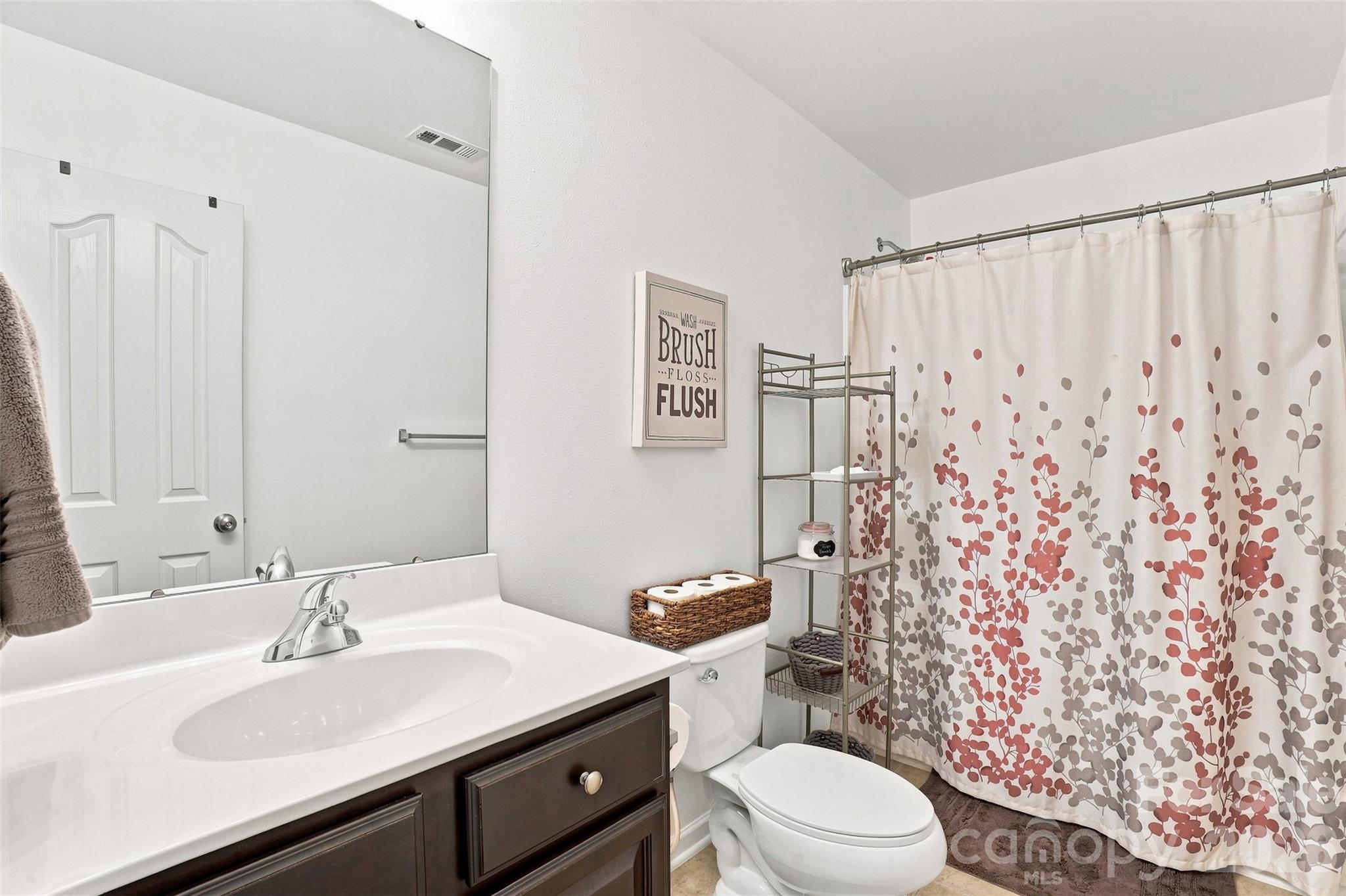 1773 Eastway Drive Property Photo 29