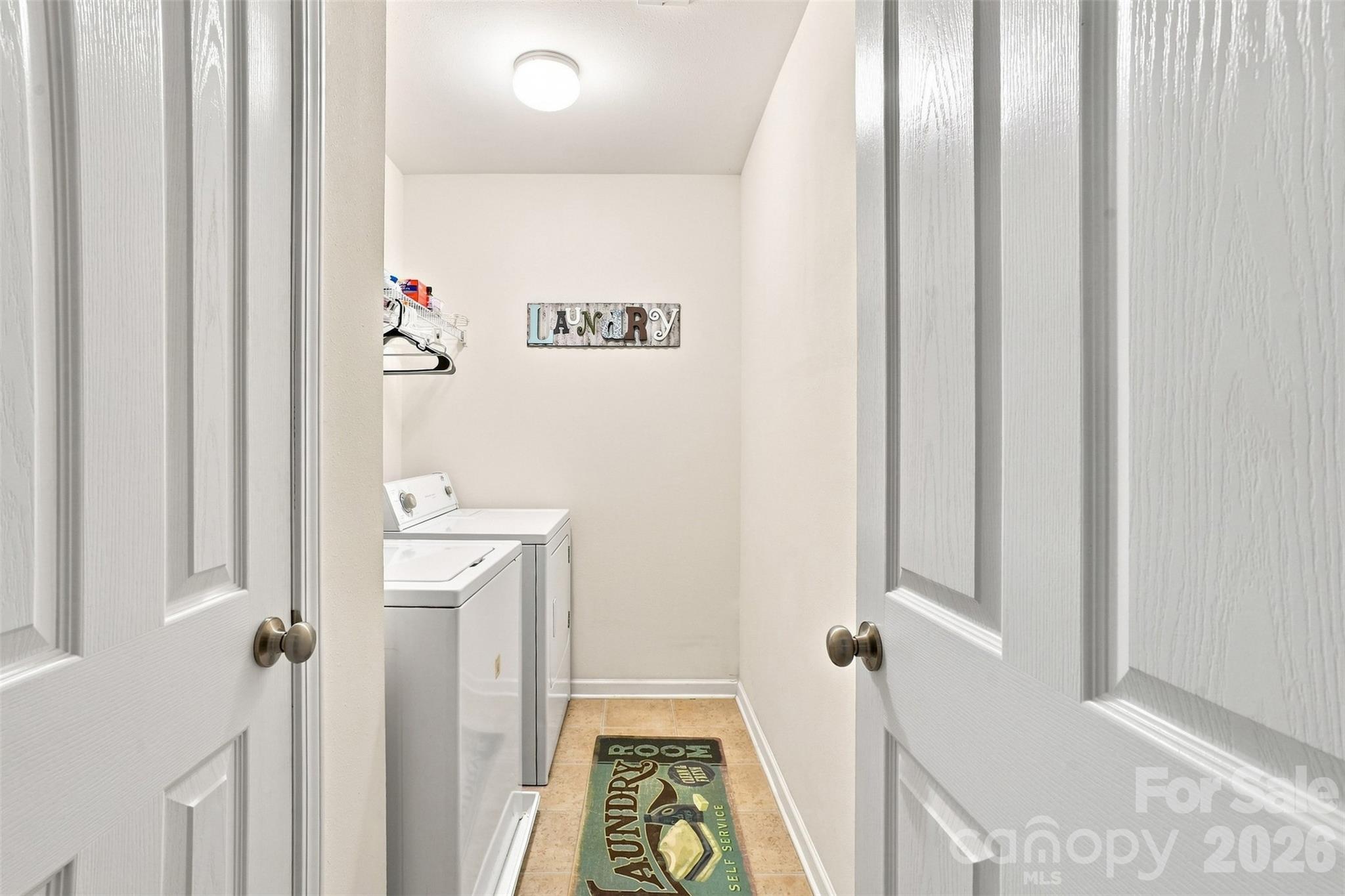 1773 Eastway Drive Property Photo 32