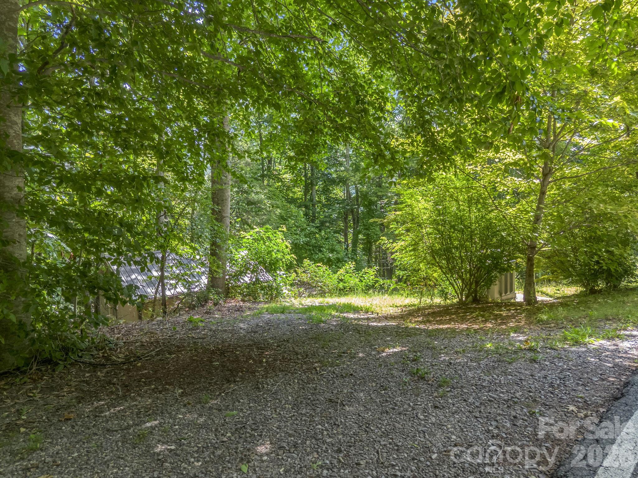 61 Sugar Maple Drive Property Photo 7