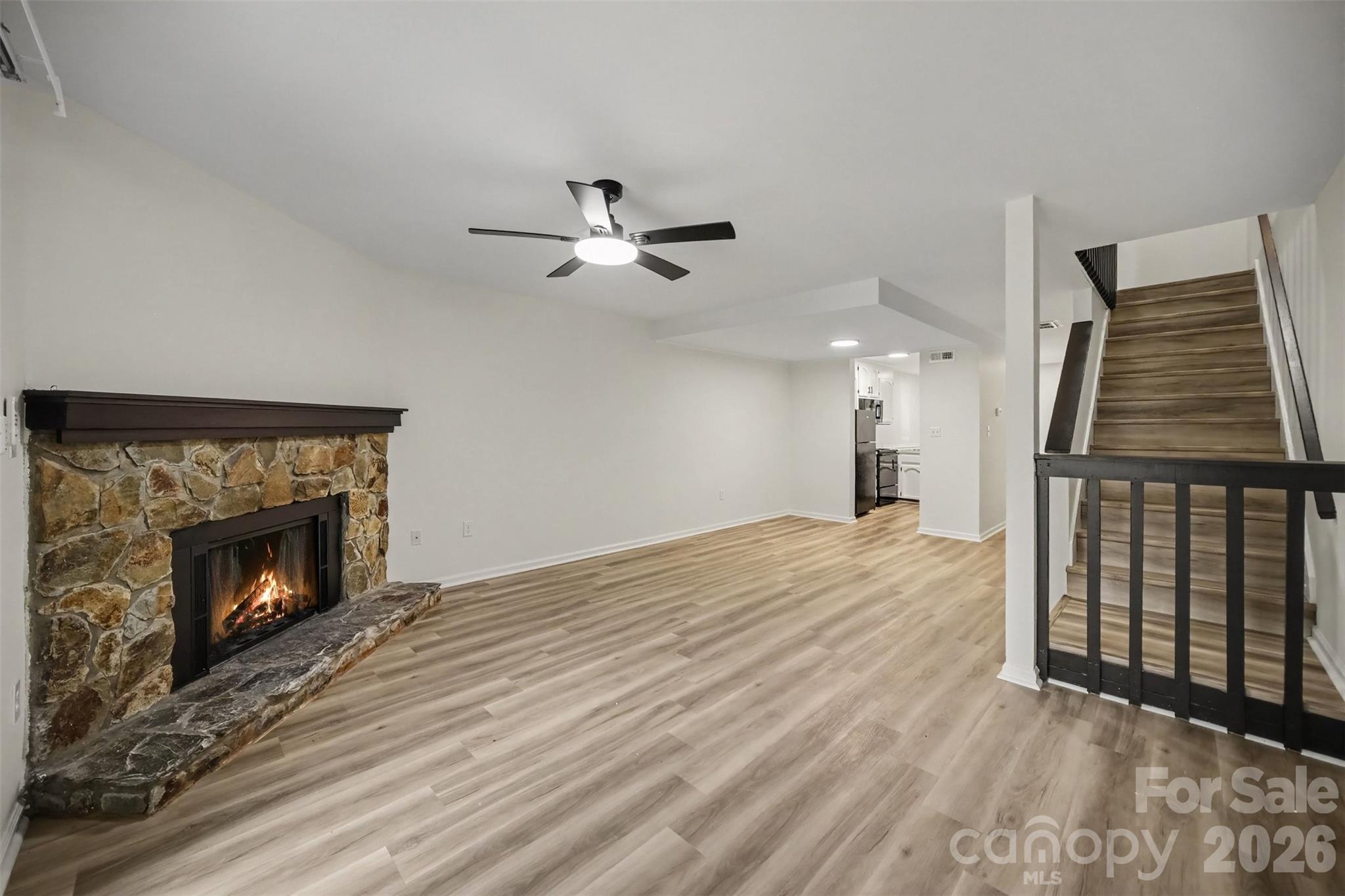 100 Willow Run Drive 33 Property Photo 2